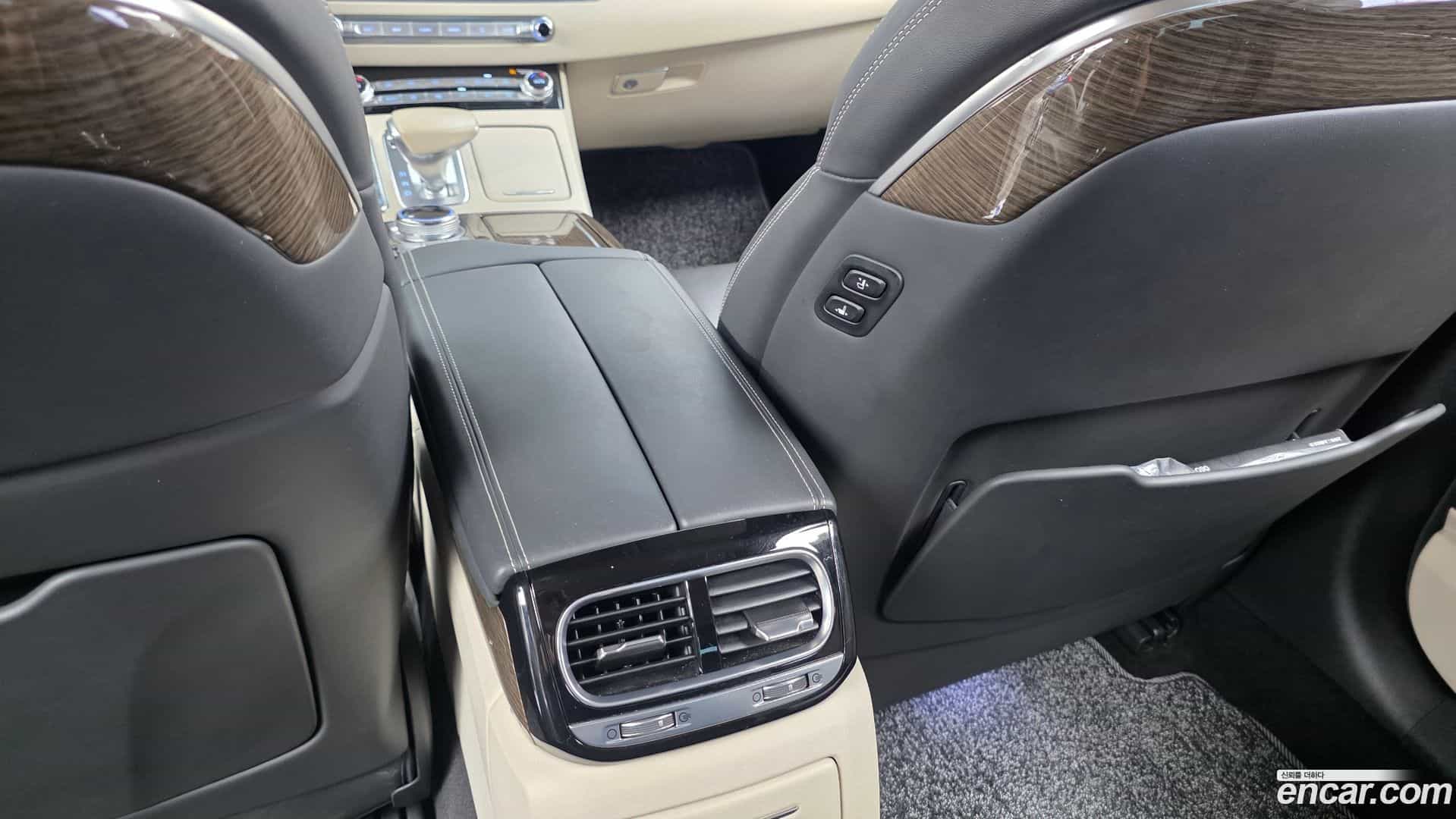 G90 Genesis 2019.3-OPTION-040