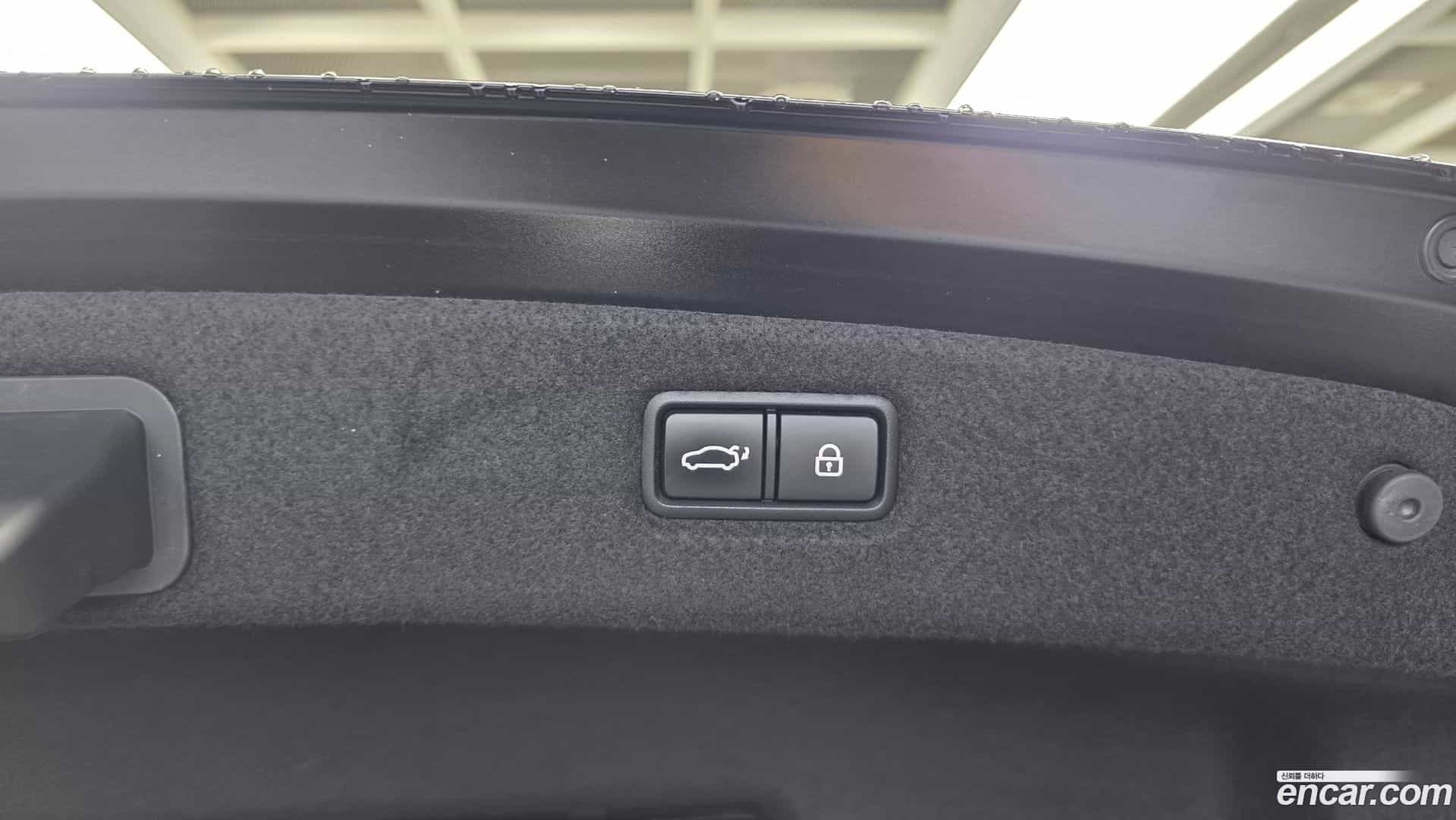 G90 Genesis 2019.3-OPTION-041