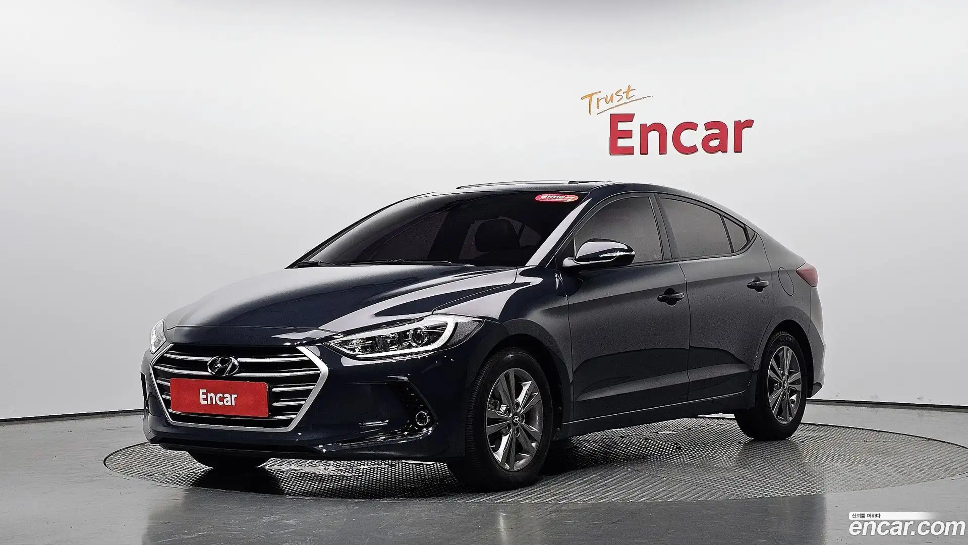 AVANTE Hyundai 2016.2-THUMBNAIL-011