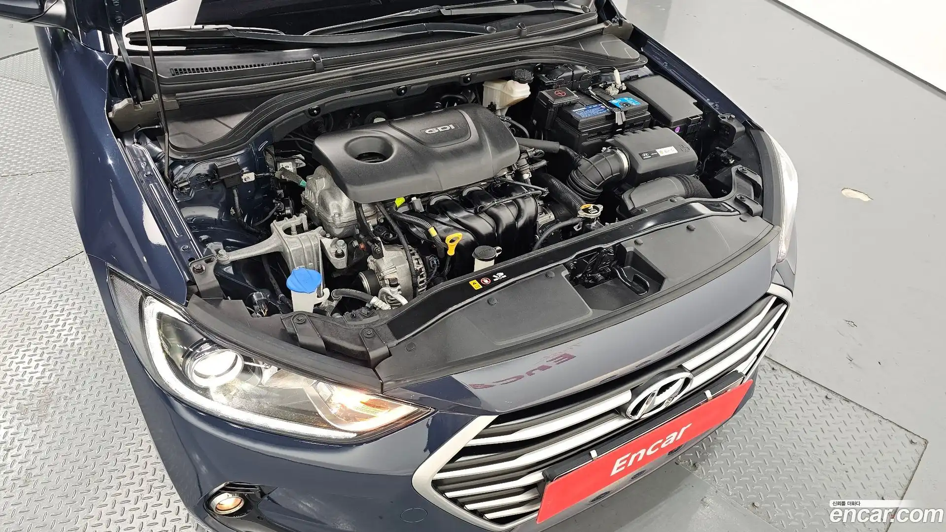 AVANTE Hyundai 2016.2-OUTER-006