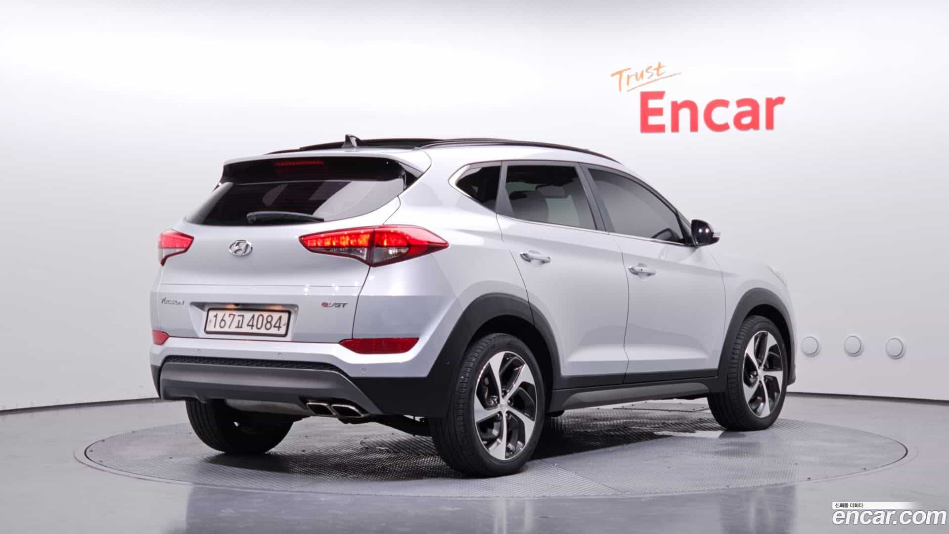 Tucson Hyundai 2016.1-OUTER-002