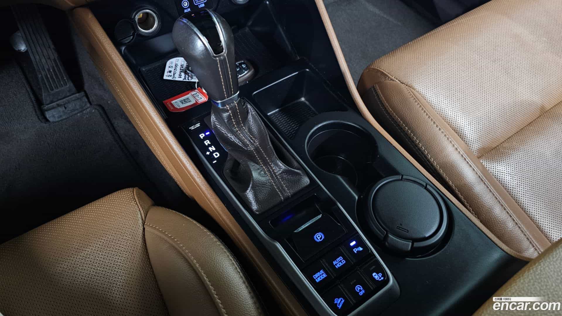 Tucson Hyundai 2016.1-INNER-009