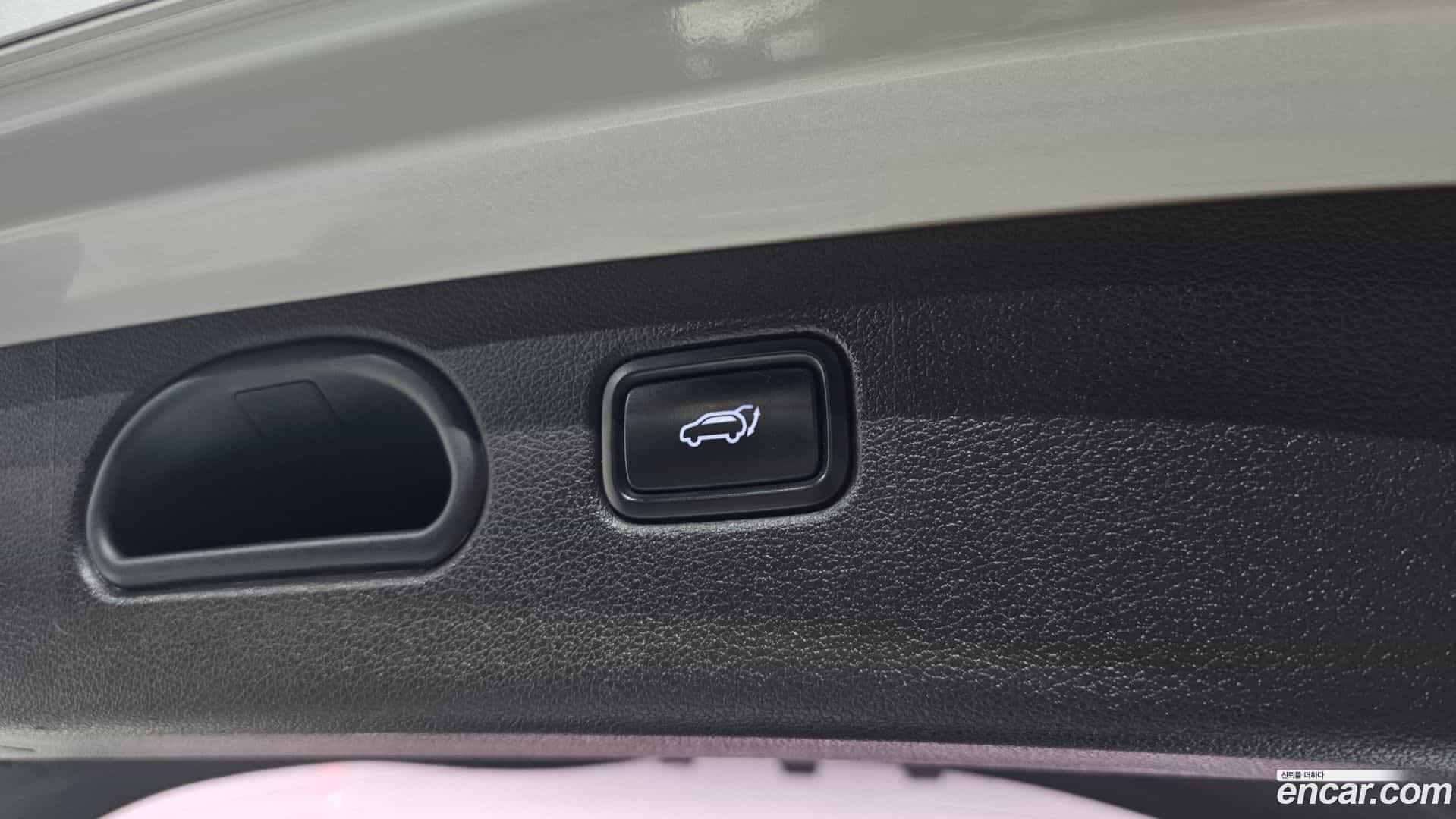 Tucson Hyundai 2016.1-OPTION-042
