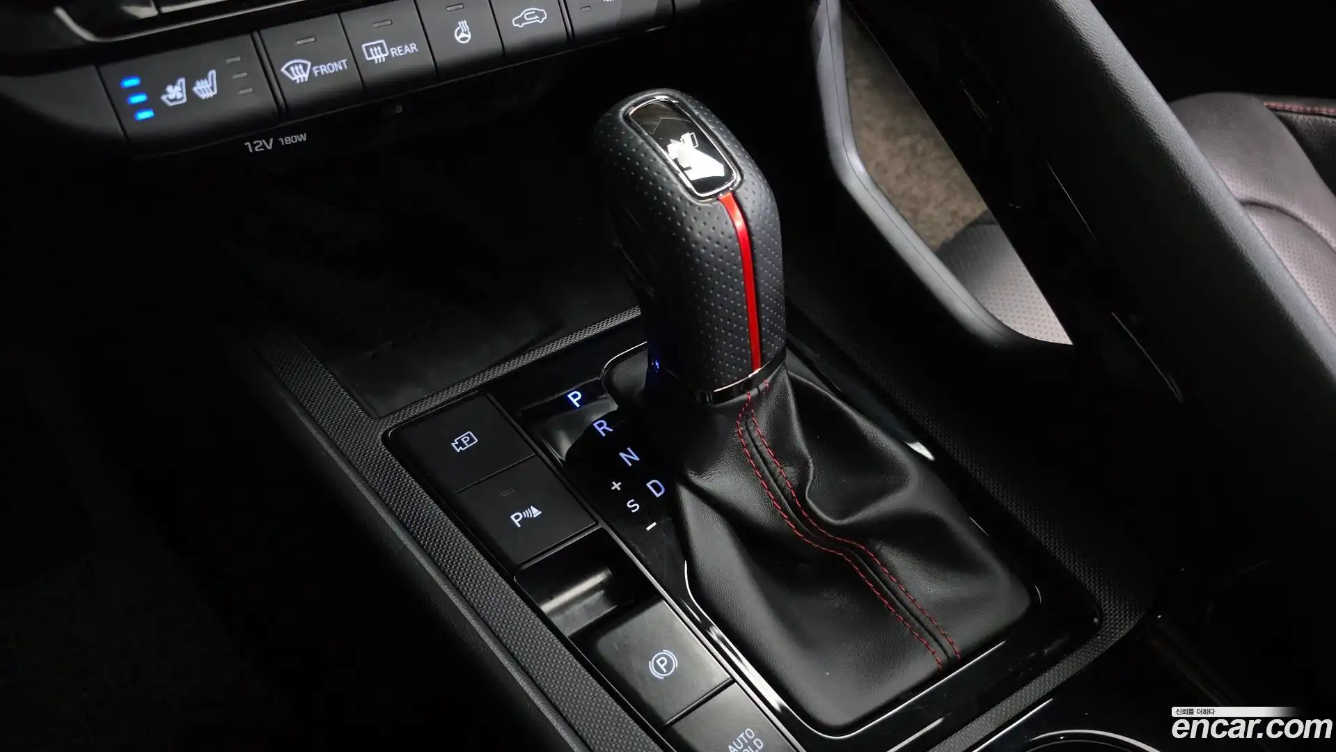 AVANTE Hyundai 2021.4-INNER-009