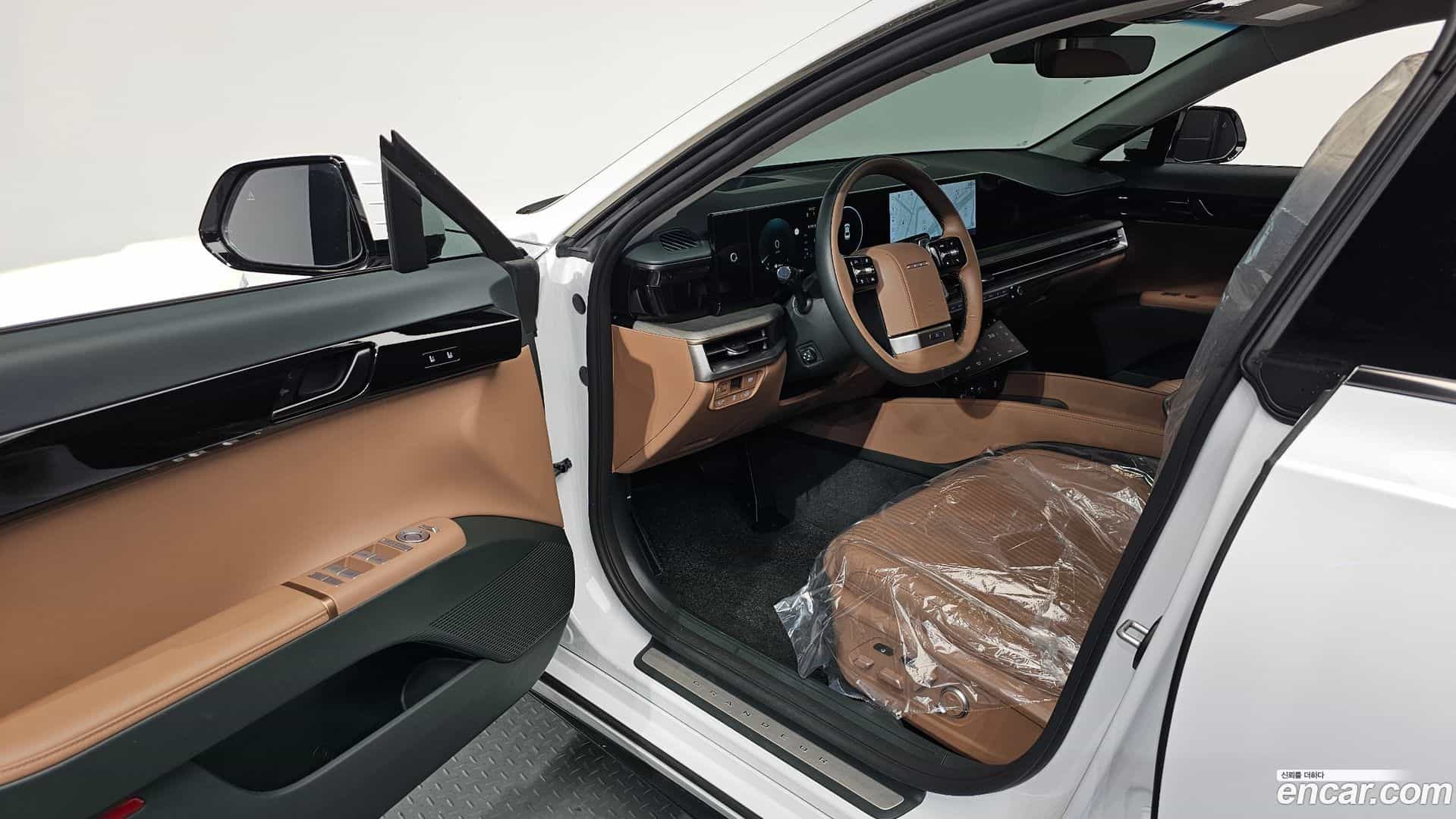 Grandeur Hyundai 2023.9-INNER-010