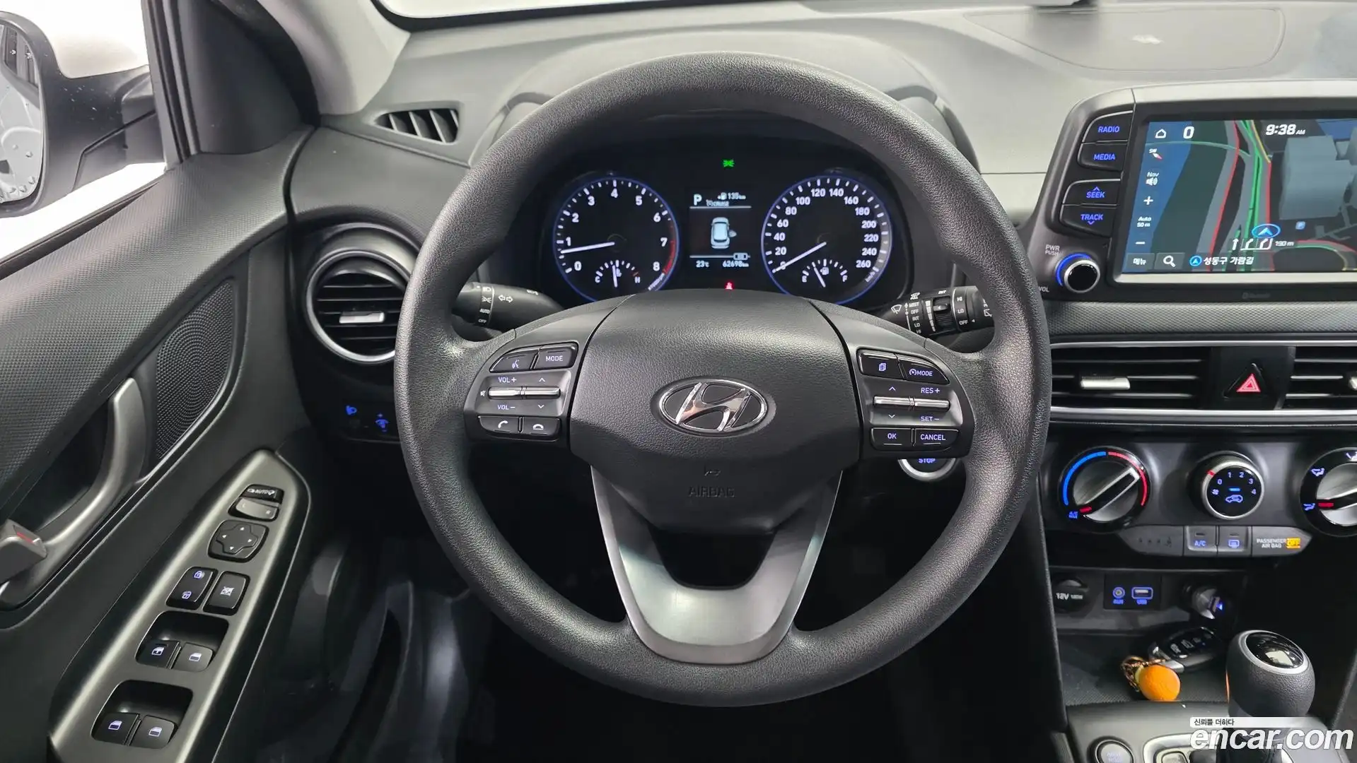 Kona Hyundai 2018.2-OPTION-017