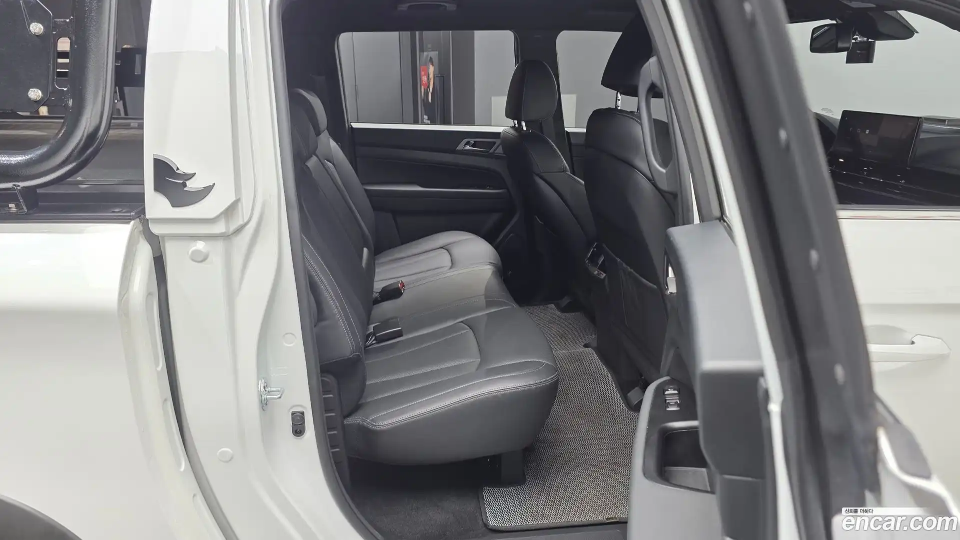 Rexton KG Mobility 2023.6-OPTION-016