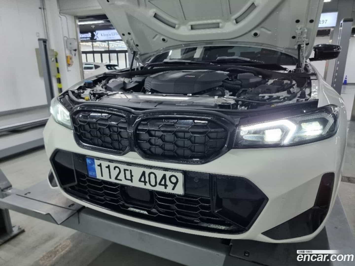 3-Series BMW 2025.10-OUTER-001