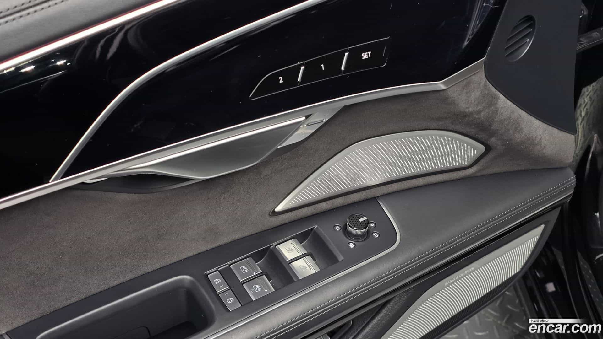 A8 Audi 2020.6-OPTION-023