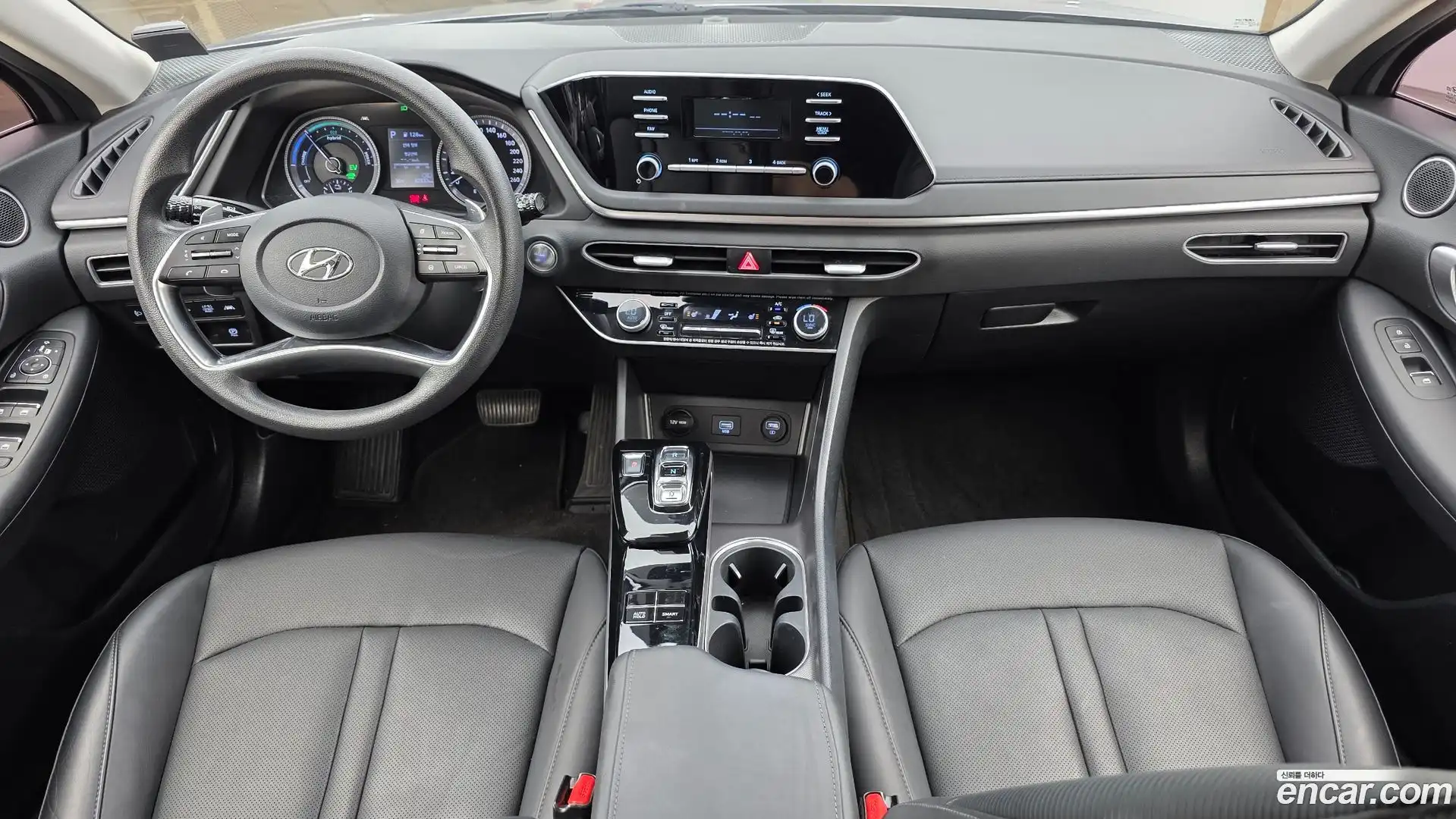 Sonata Hyundai 2020.1-INNER-007