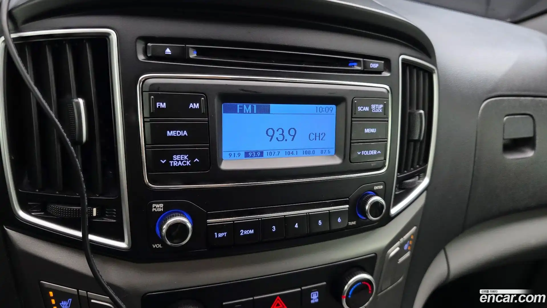 Starex Hyundai 2019.0-OPTION-020