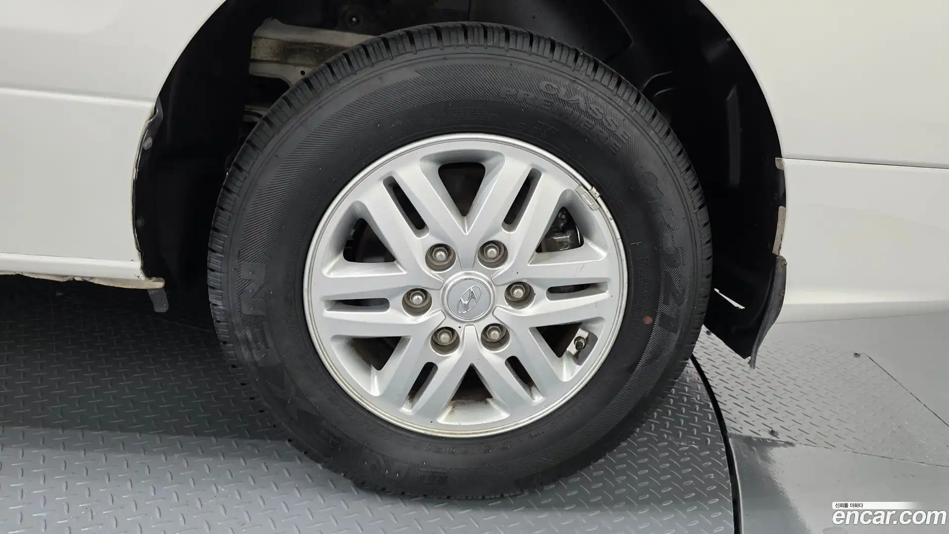 Starex Hyundai 2019.0-OUTER-031