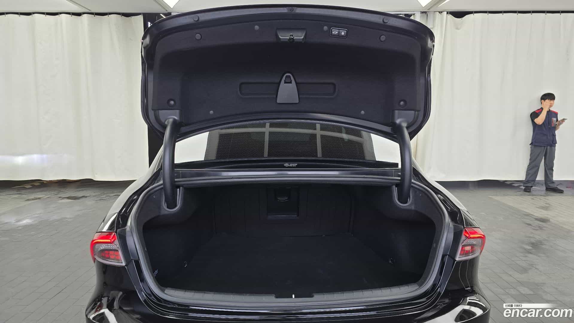 Grandeur Hyundai 2020.6-OPTION-024