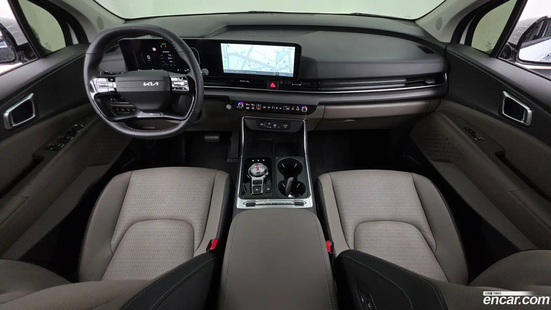 Canival Kia 2025.7-INNER-007