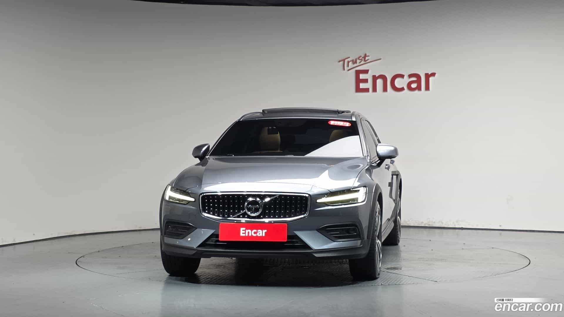 V60 Volvo 2019.2-OUTER-003
