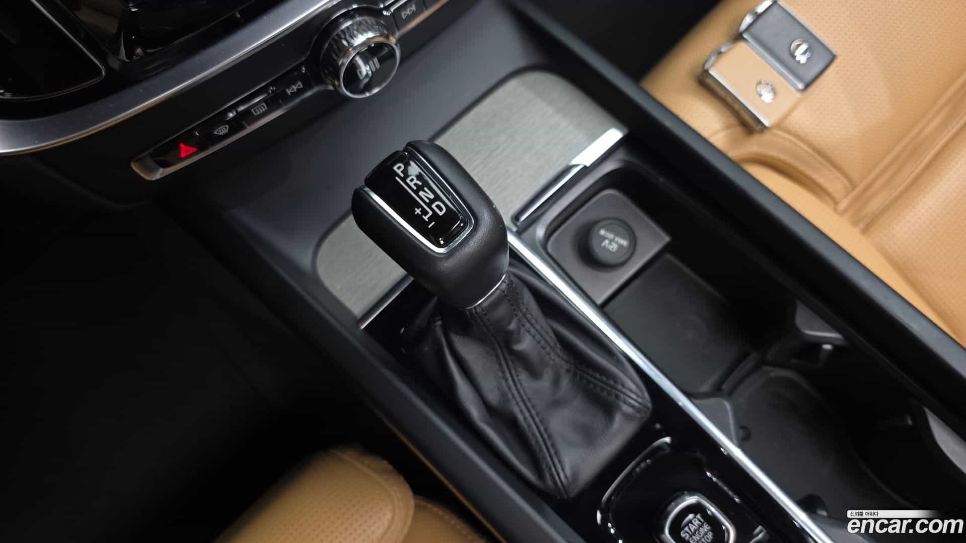 V60 Volvo 2019.2-INNER-009