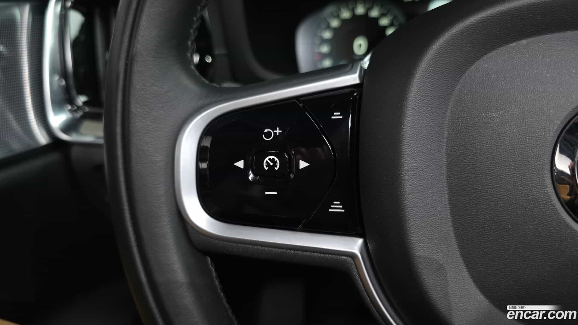 V60 Volvo 2019.2-OPTION-020