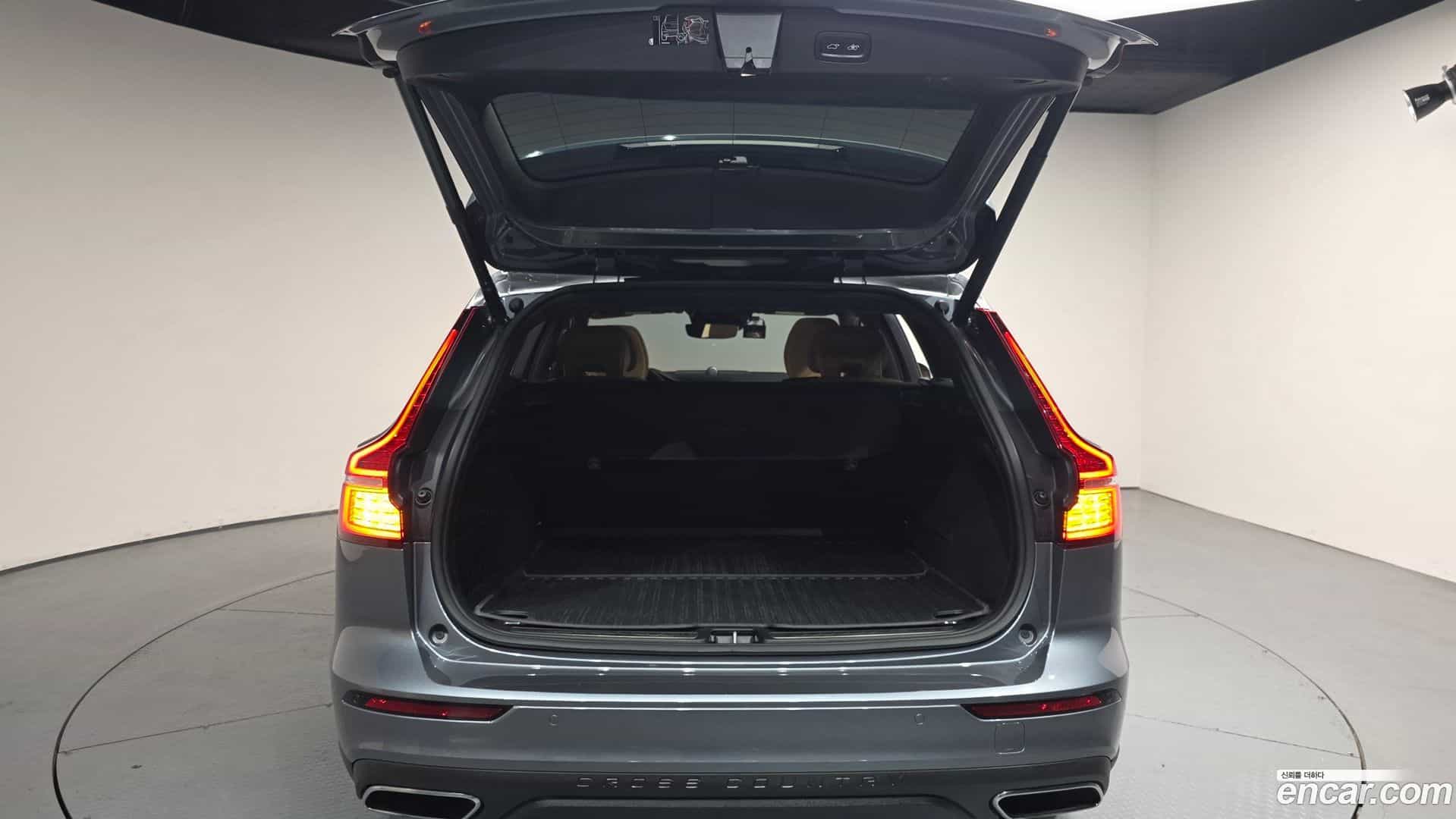 V60 Volvo 2019.2-OPTION-024