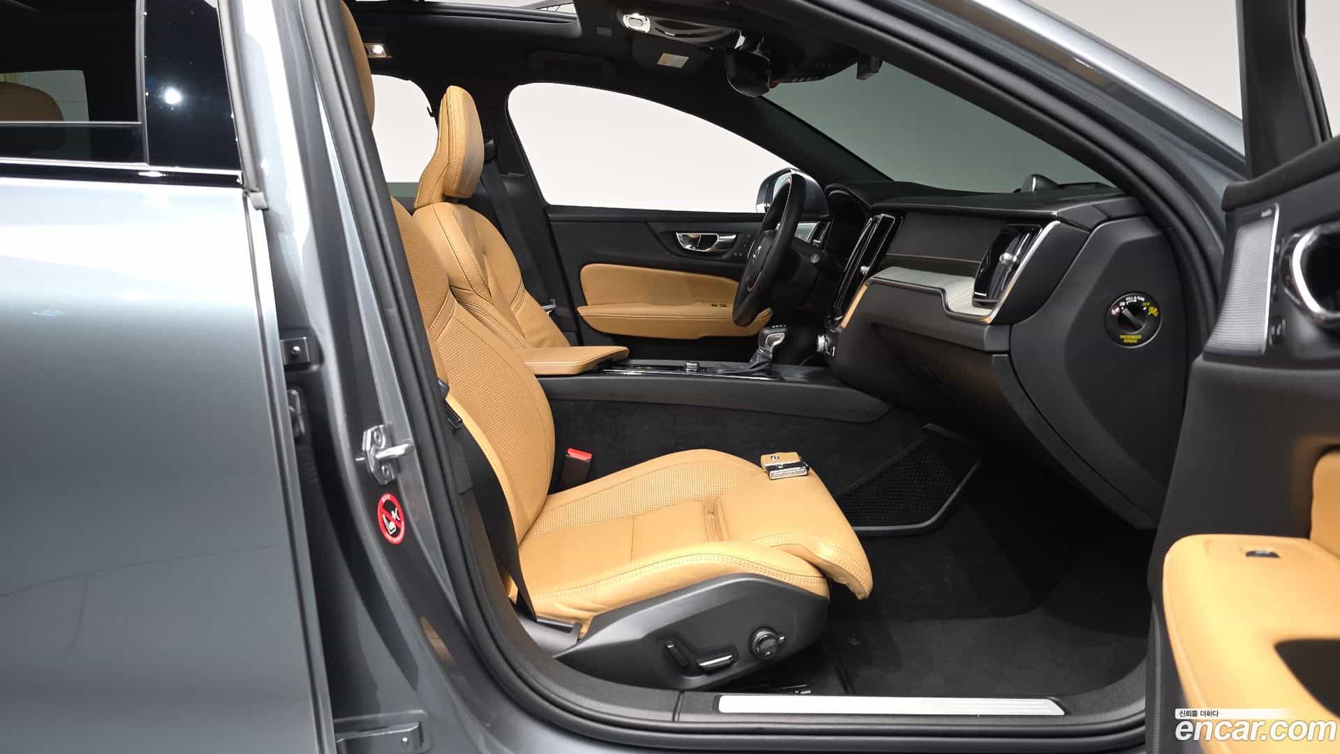 V60 Volvo 2019.2-INNER-036