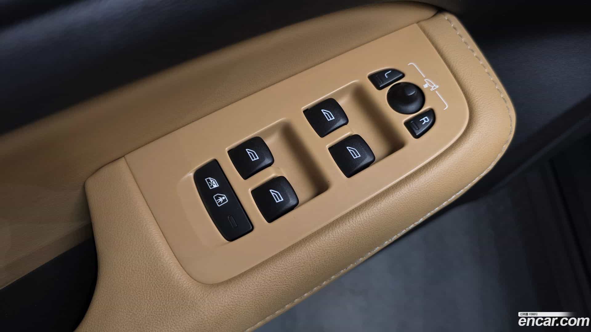 V60 Volvo 2019.2-OPTION-042