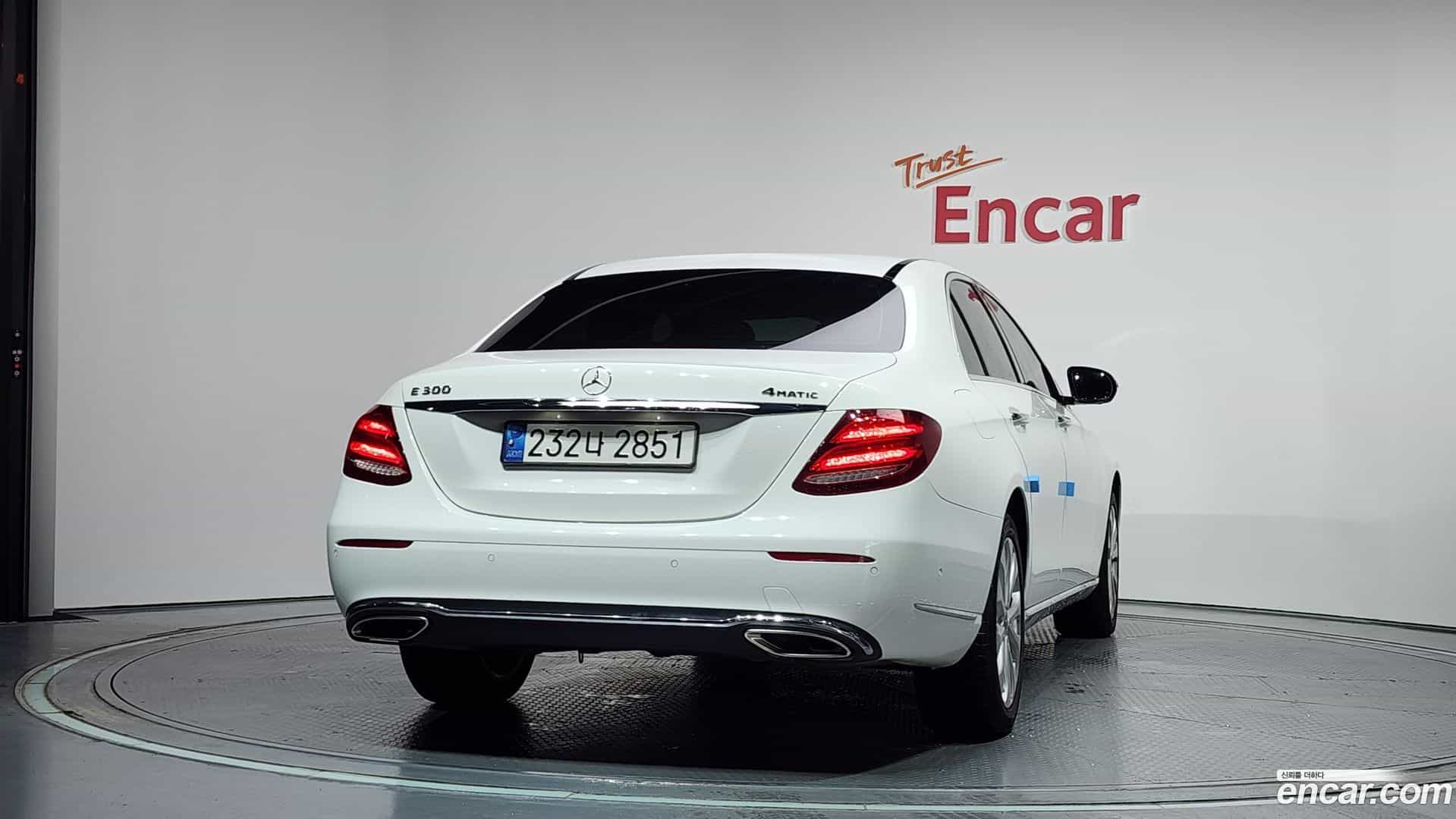E-Class Mercedes-Benz 2018.0-OUTER-004
