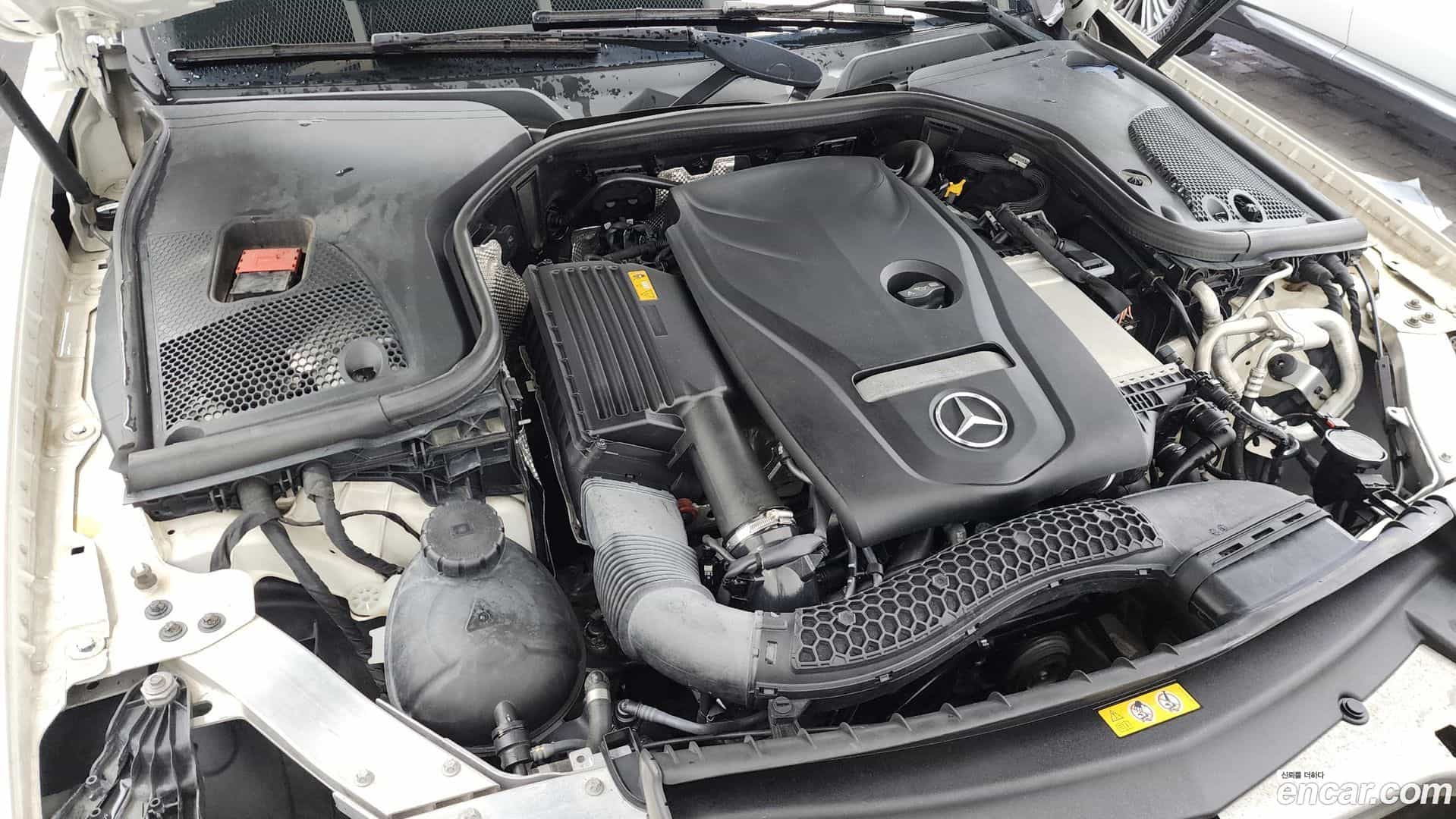 E-Class Mercedes-Benz 2018.0-OUTER-006