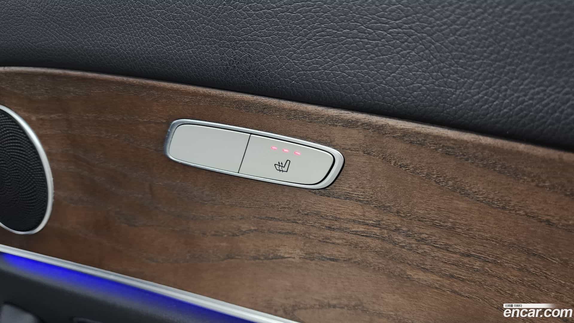 E-Class Mercedes-Benz 2018.0-OPTION-023