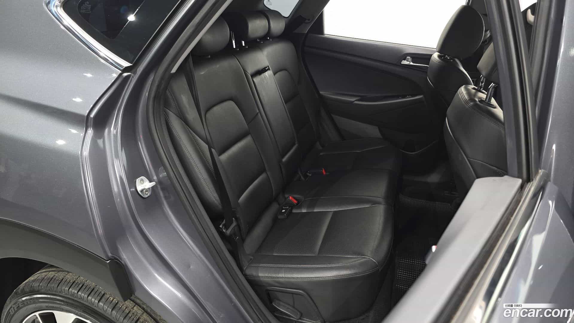 Tucson Hyundai 2019.7-OPTION-016