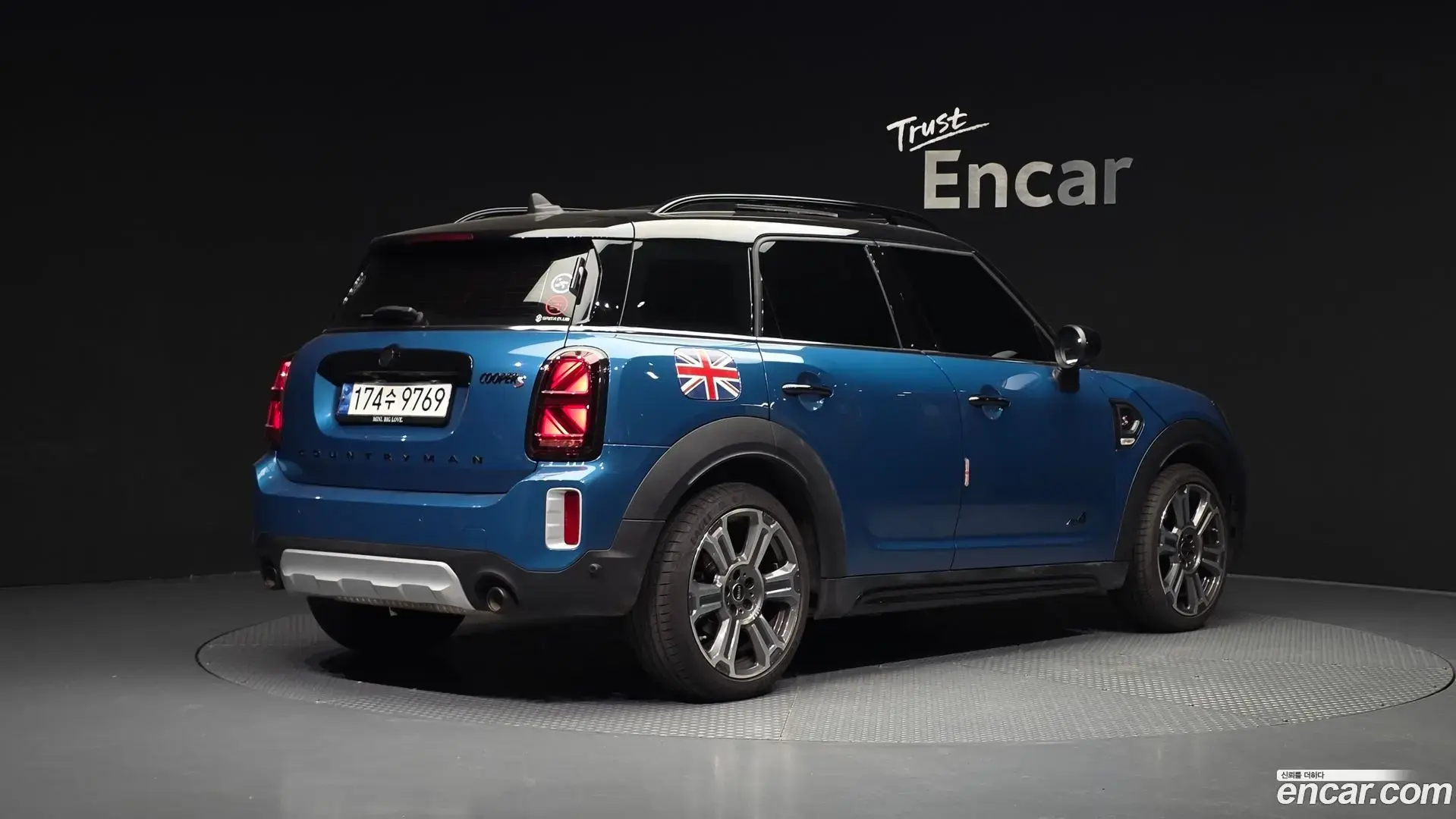 Main__Slider__Photo:Countryman Mini 2022.11-1