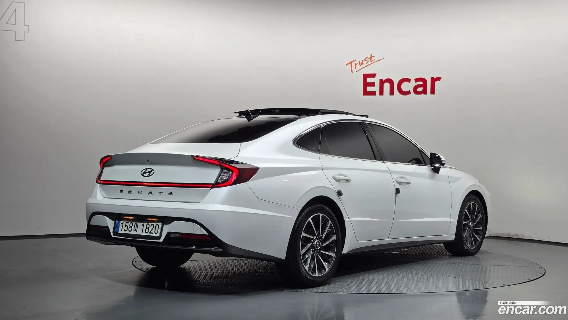 Main__Slider__Photo:Sonata Hyundai 2020.10-1