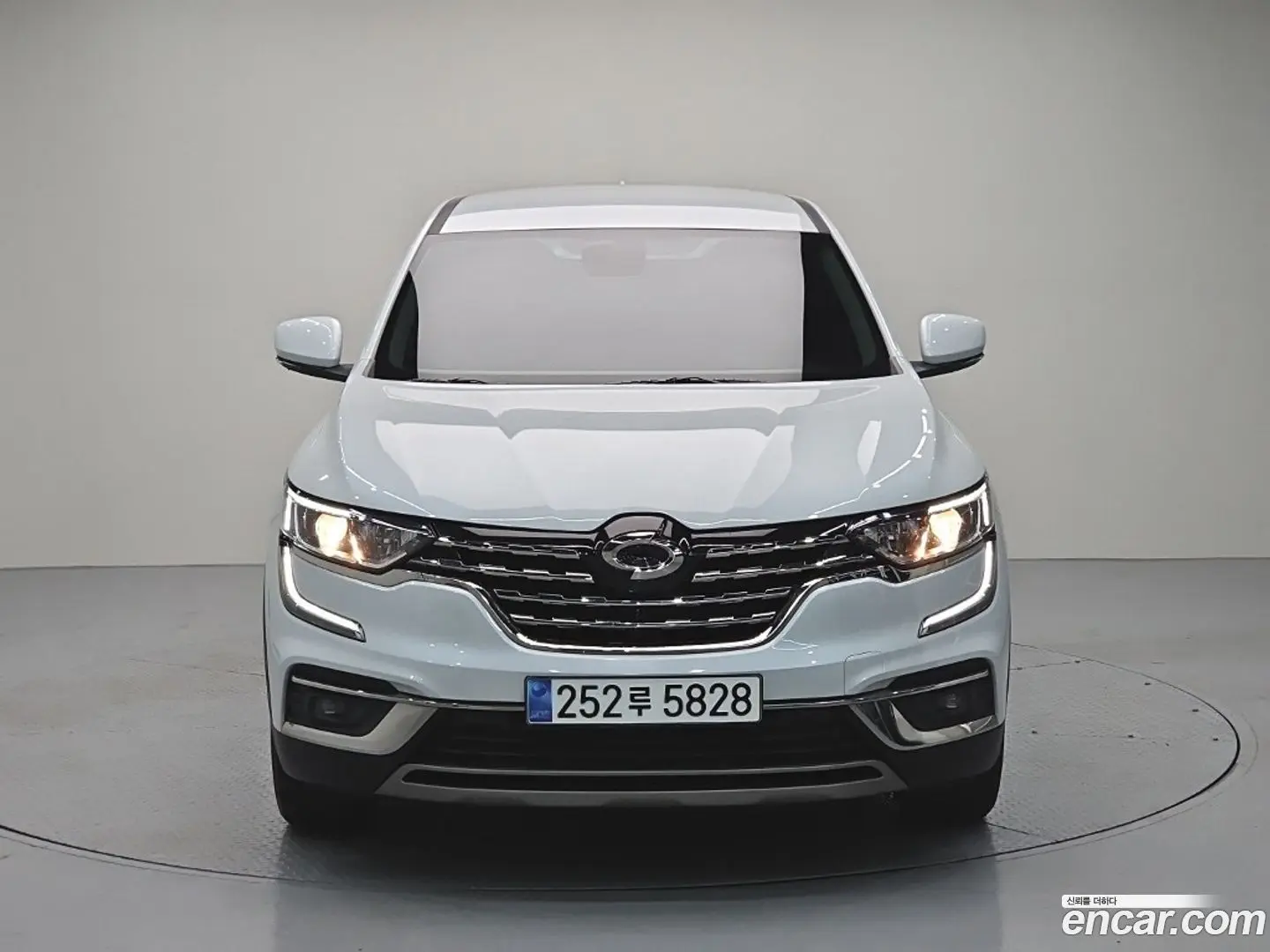 Main__Slider__Photo:QM6 Renault Korea 2019.8-1