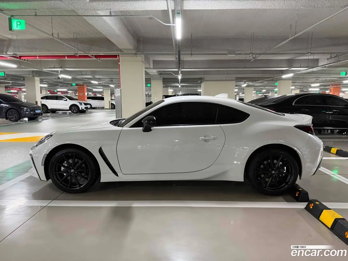 Main__Slider__Photo:86 Toyota 2026.5-1