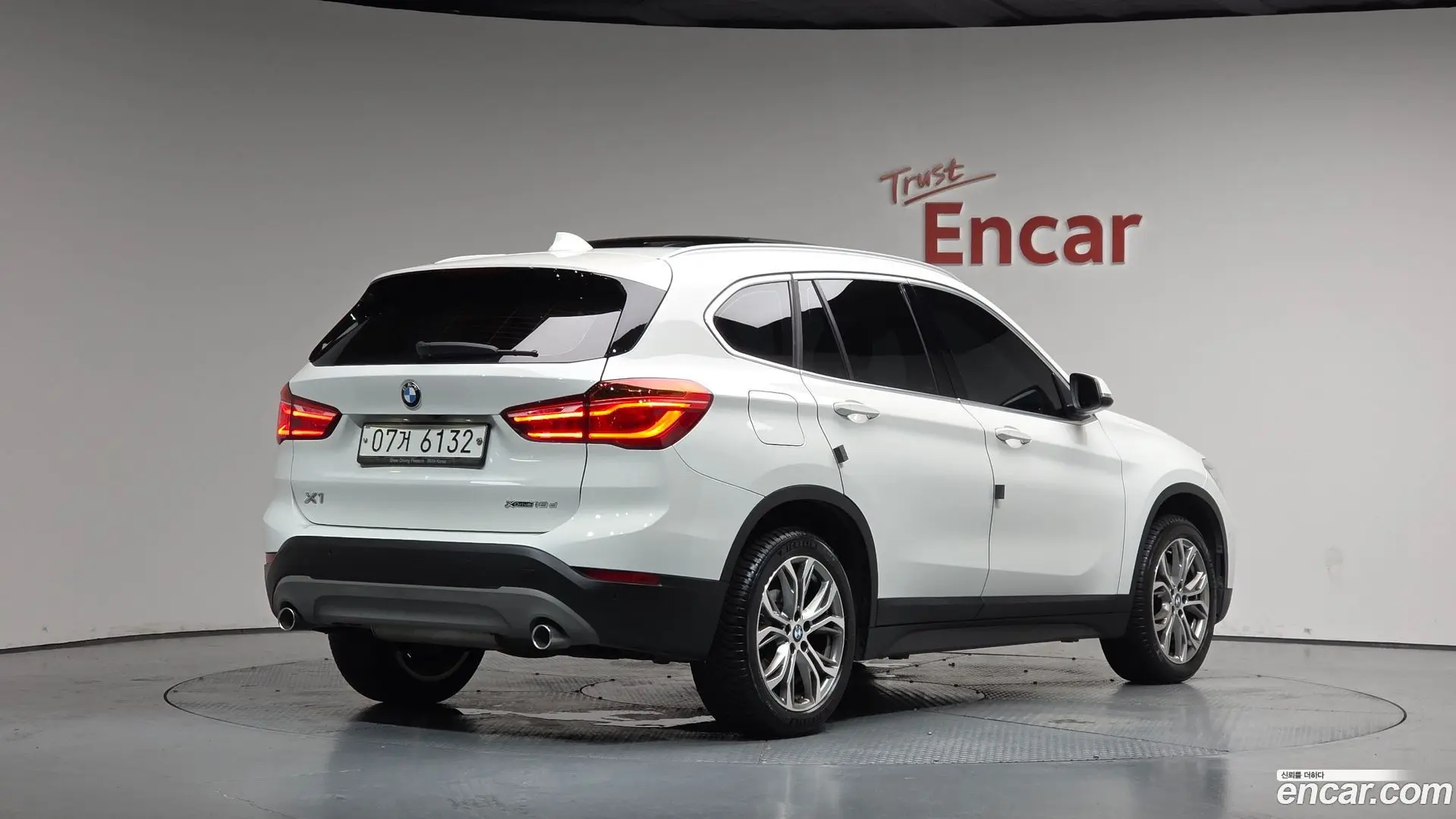 Main__Slider__Photo:X1 BMW 2019.7-1