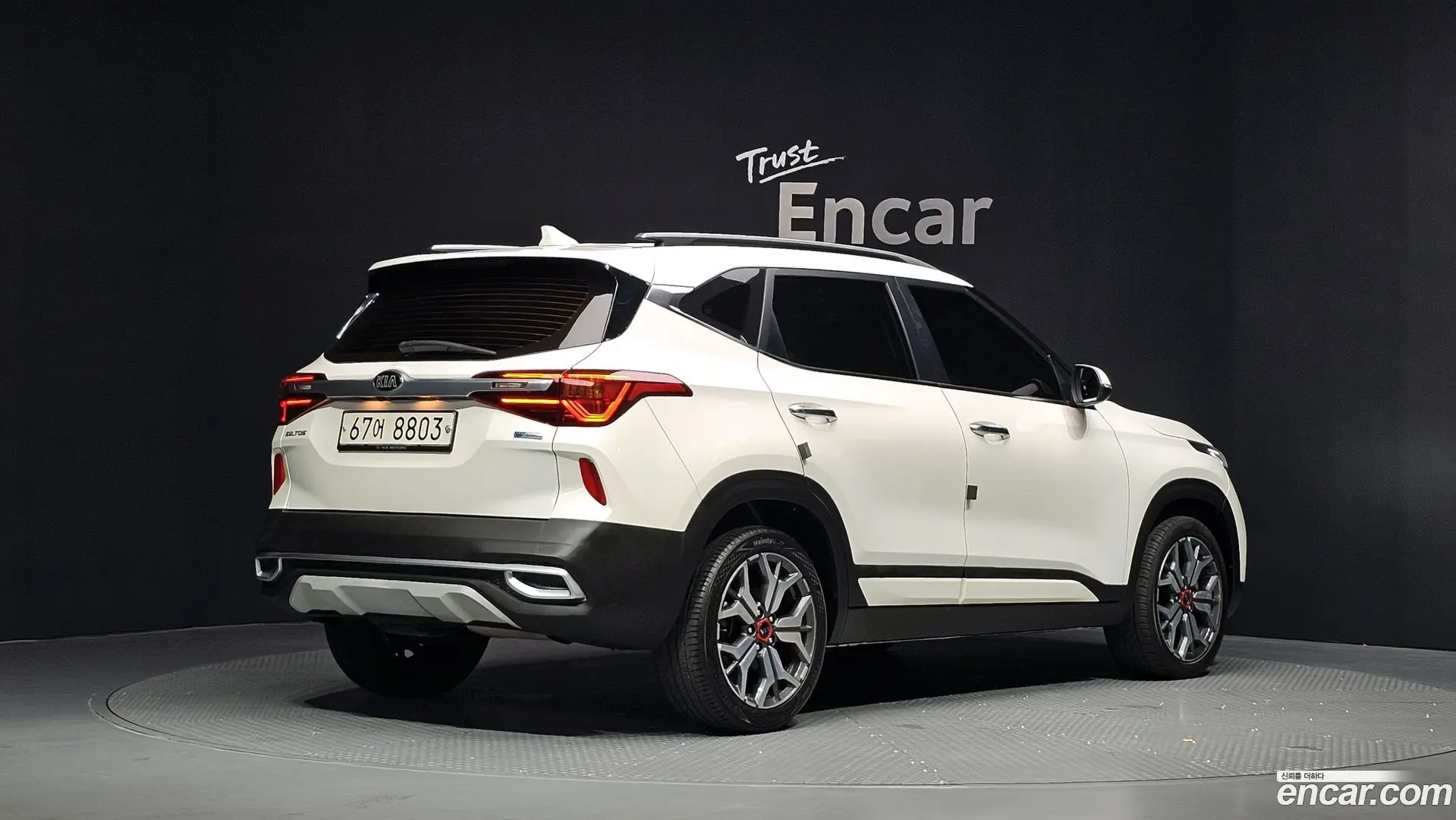 Main__Slider__Photo:Seltos Kia 2019.7-1