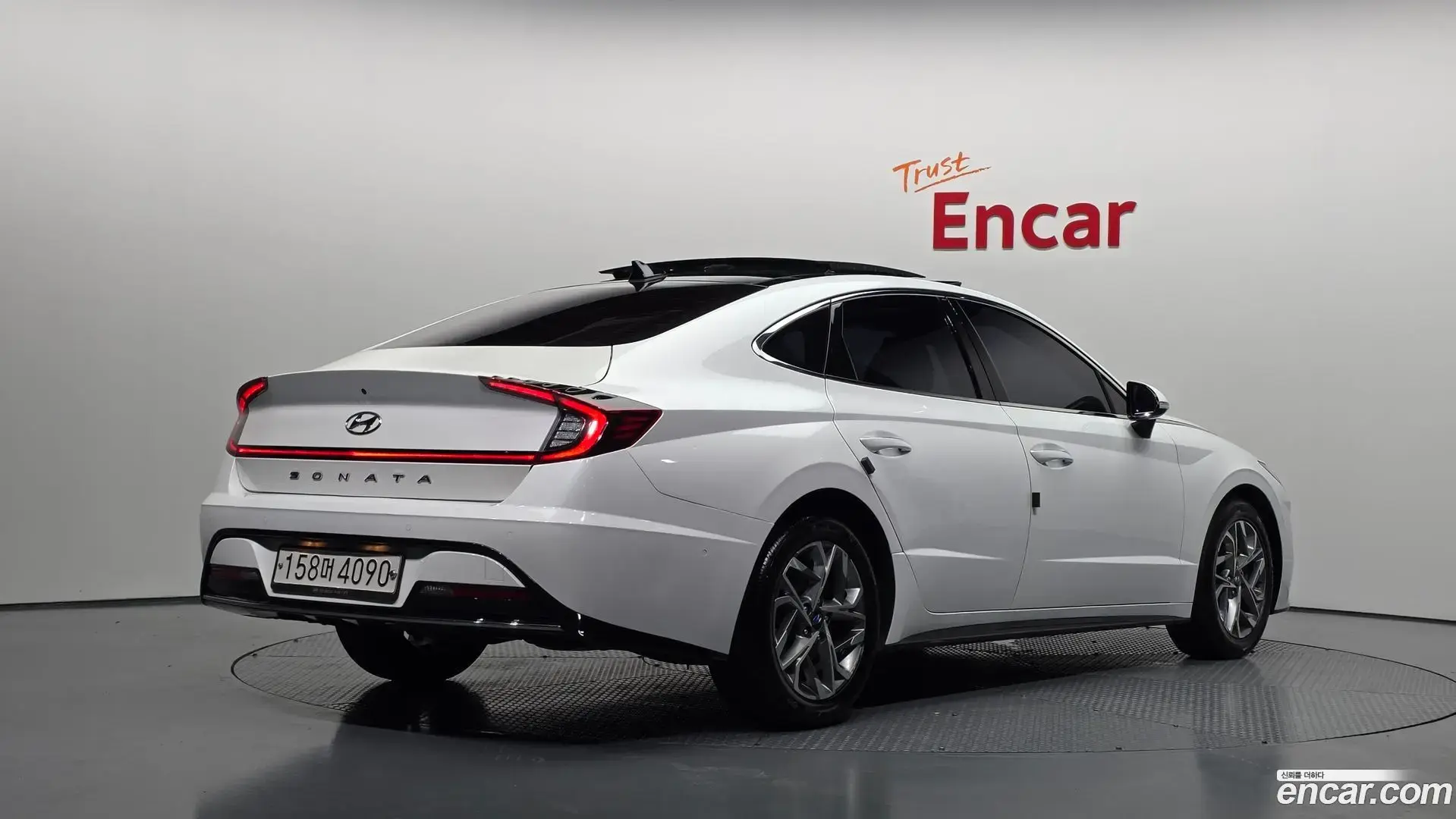 Main__Slider__Photo:Sonata Hyundai 2019.9-1