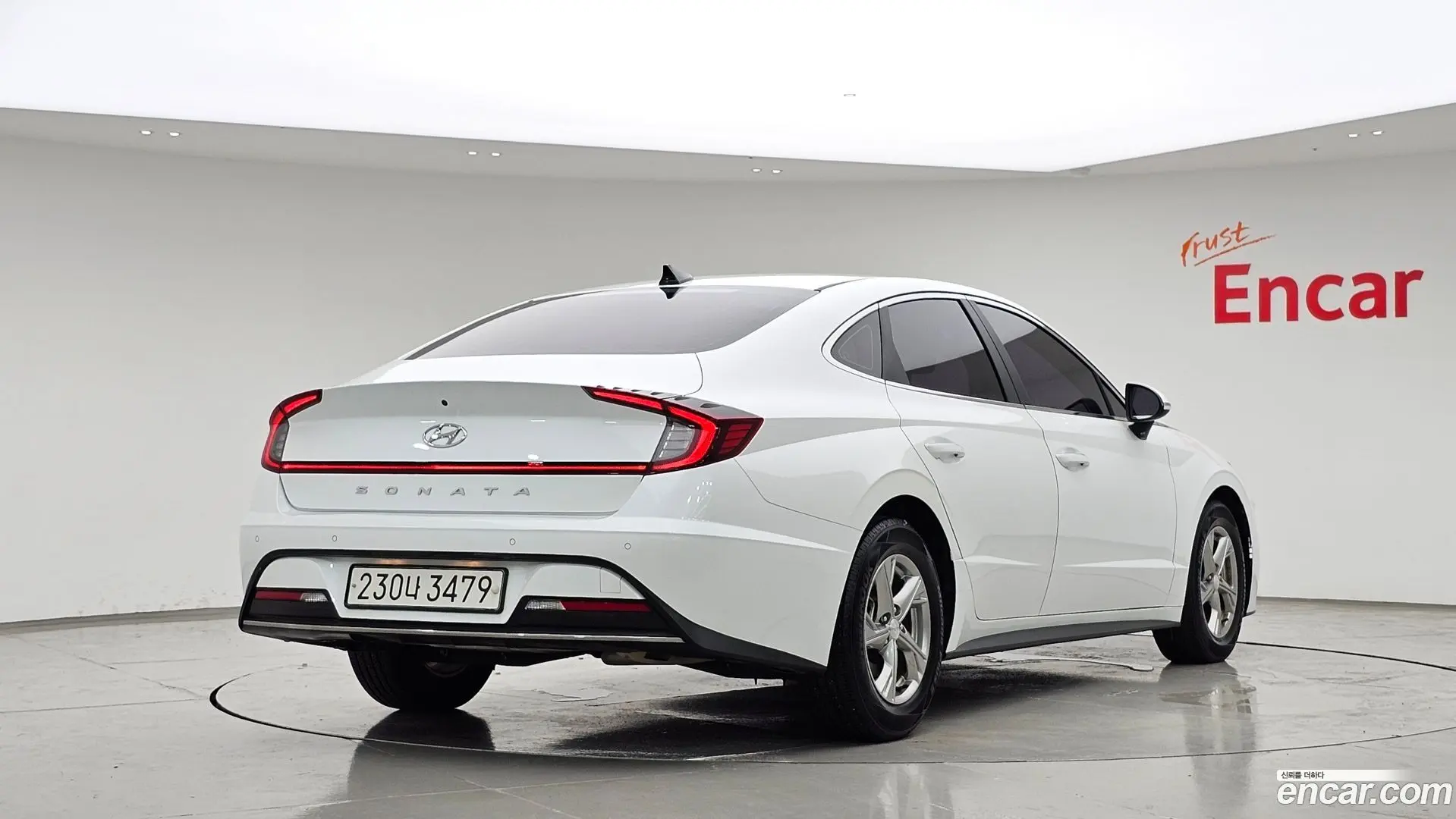 Main__Slider__Photo:Sonata Hyundai 2020.3-1