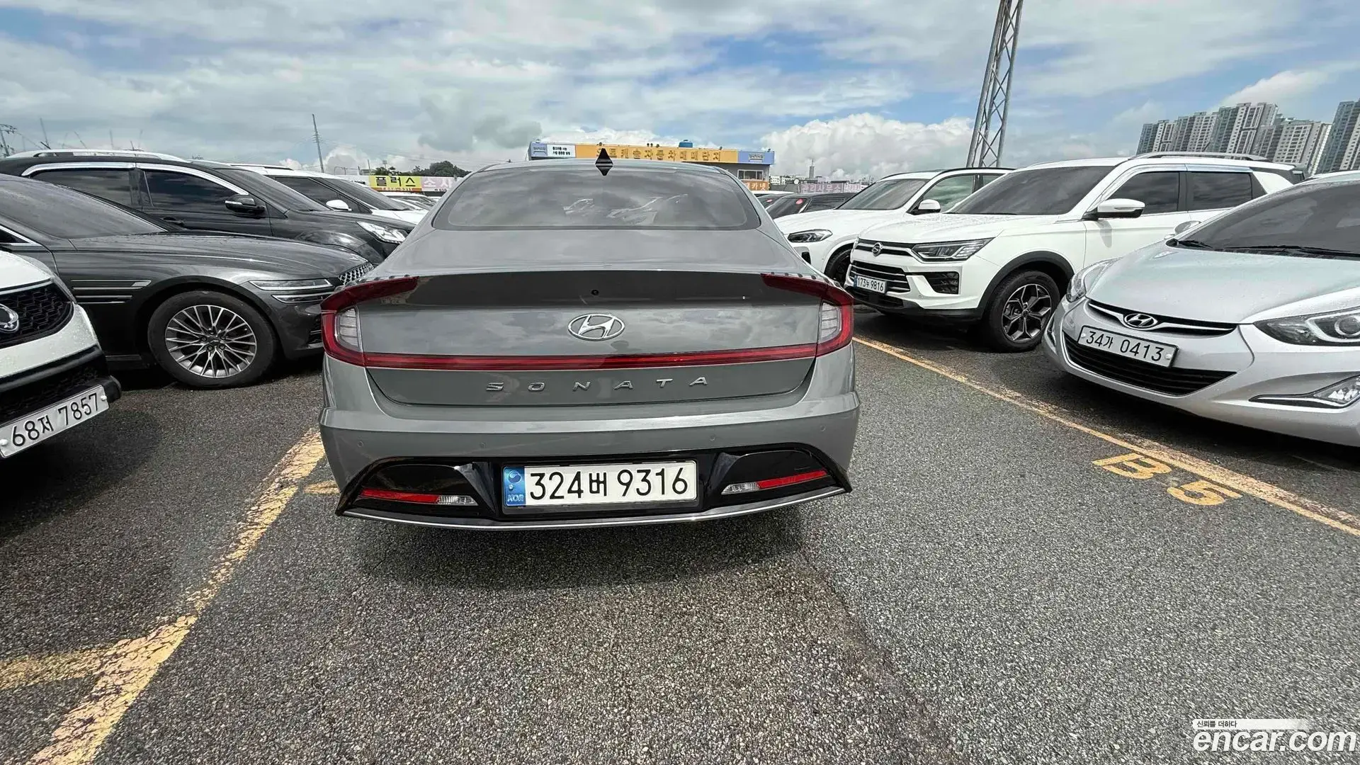 Main__Slider__Photo:Sonata Hyundai 2022.5-1