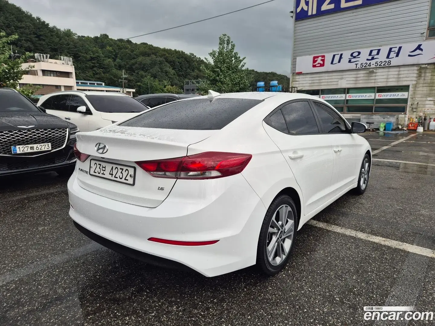 Main__Slider__Photo:AVANTE Hyundai 2017.5-1