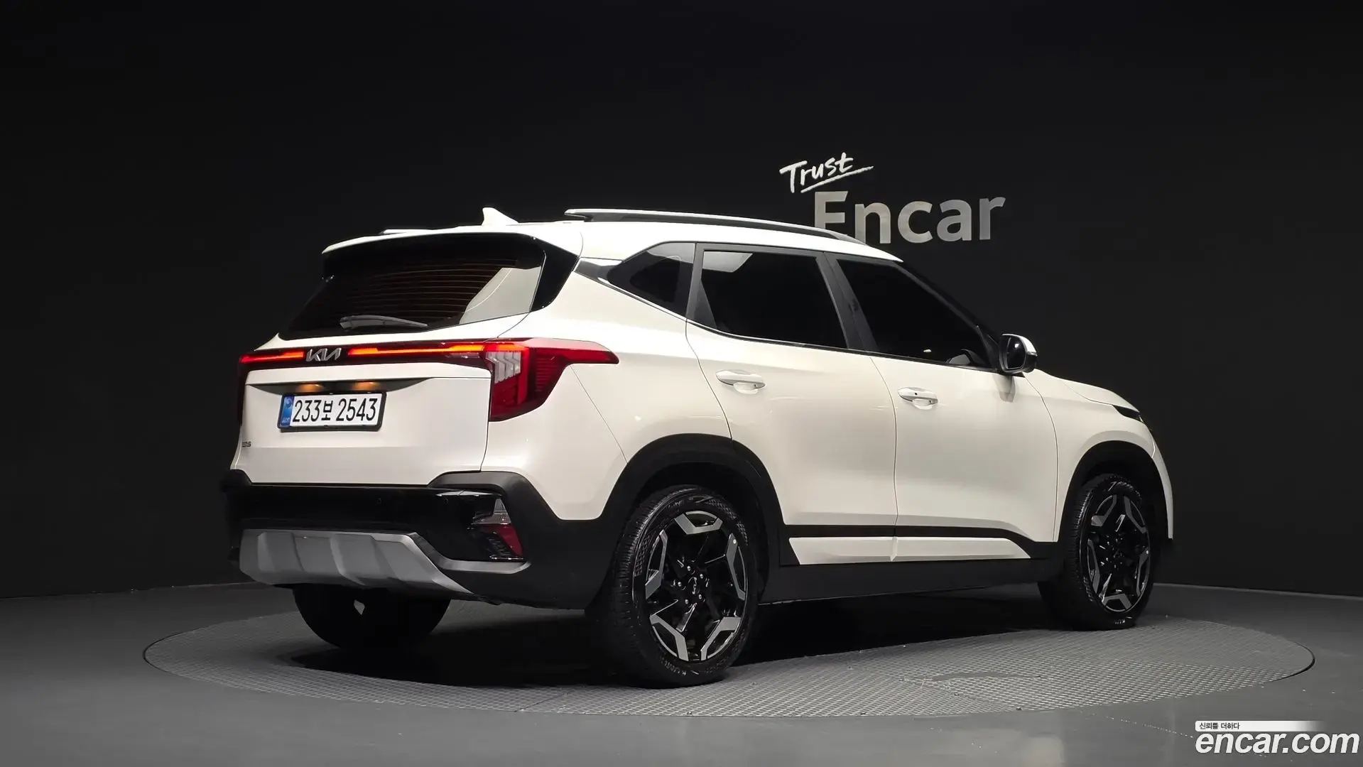 Main__Slider__Photo:Seltos Kia 2022.7-1