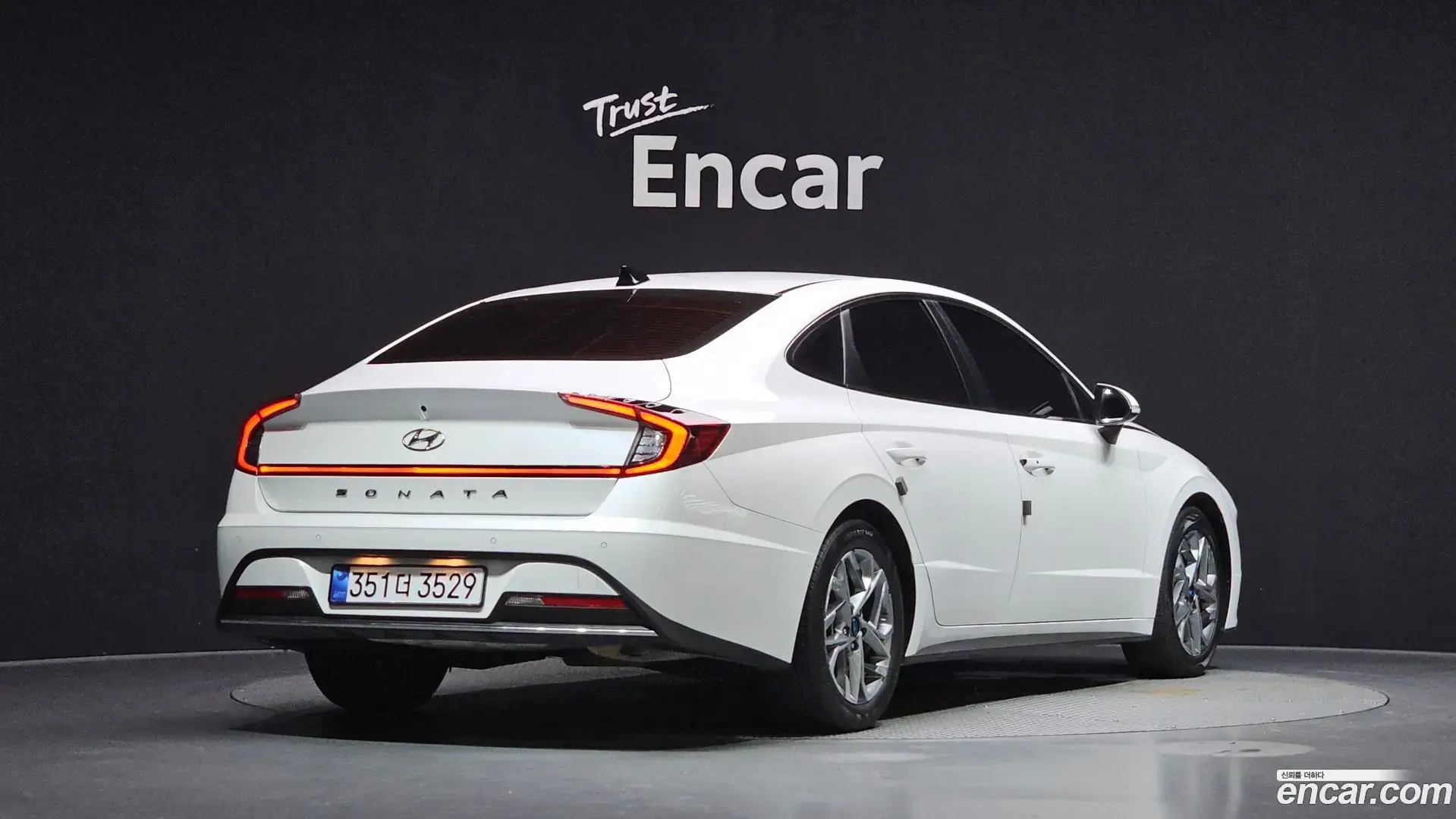 Main__Slider__Photo:Sonata Hyundai 2019.8-1