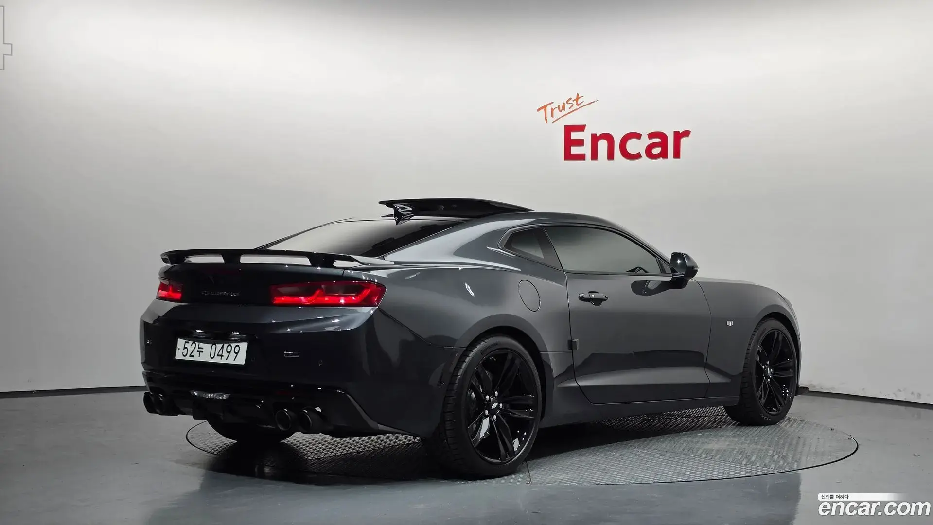 Main__Slider__Photo:Camaro Chevrolet 2016.9-1