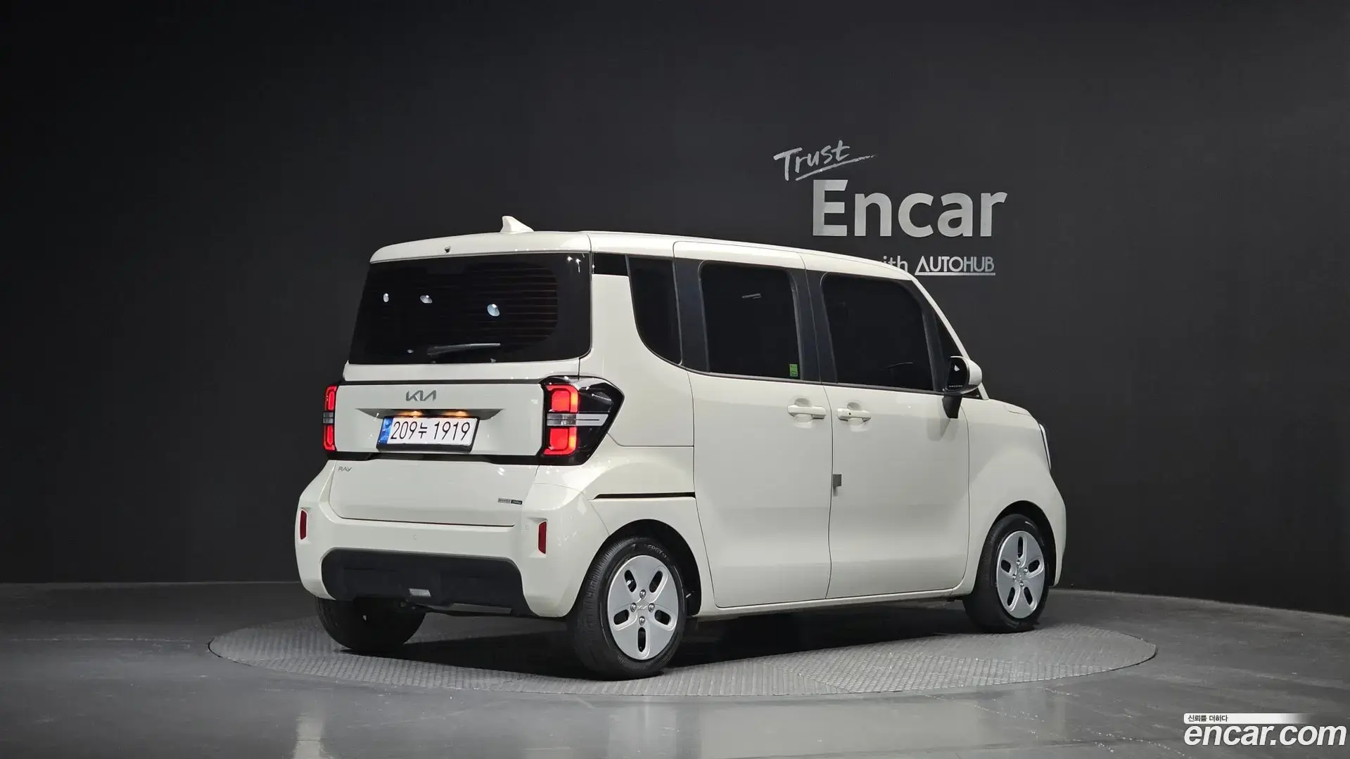 Main__Slider__Photo:RAY Kia 2022.9-1
