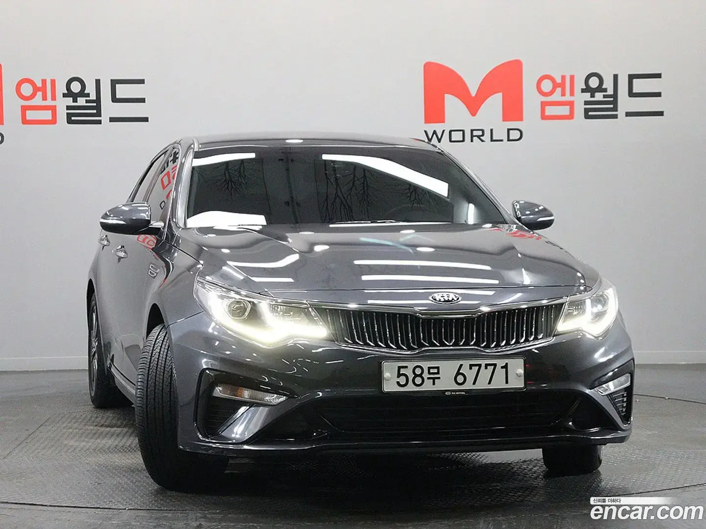 Main__Slider__Photo:K5 Kia 2018.7-1