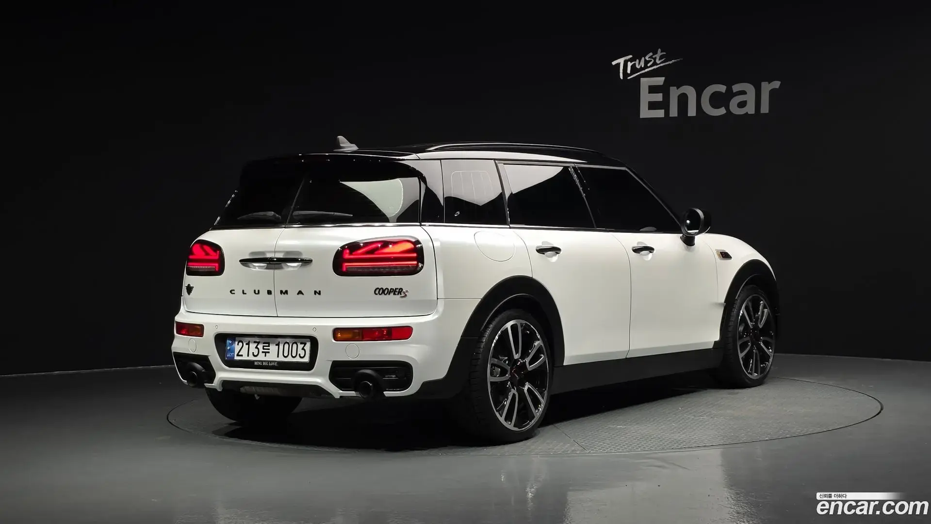 Main__Slider__Photo:Clubman Mini 2022.0-1