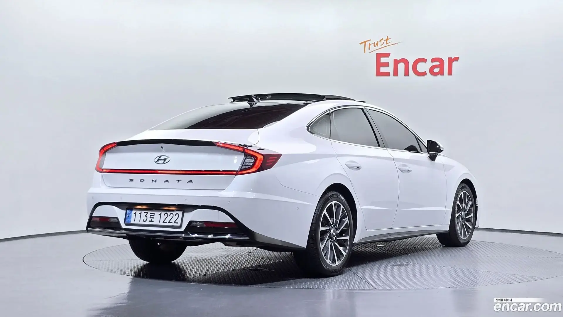 Main__Slider__Photo:Sonata Hyundai 2019.8-1