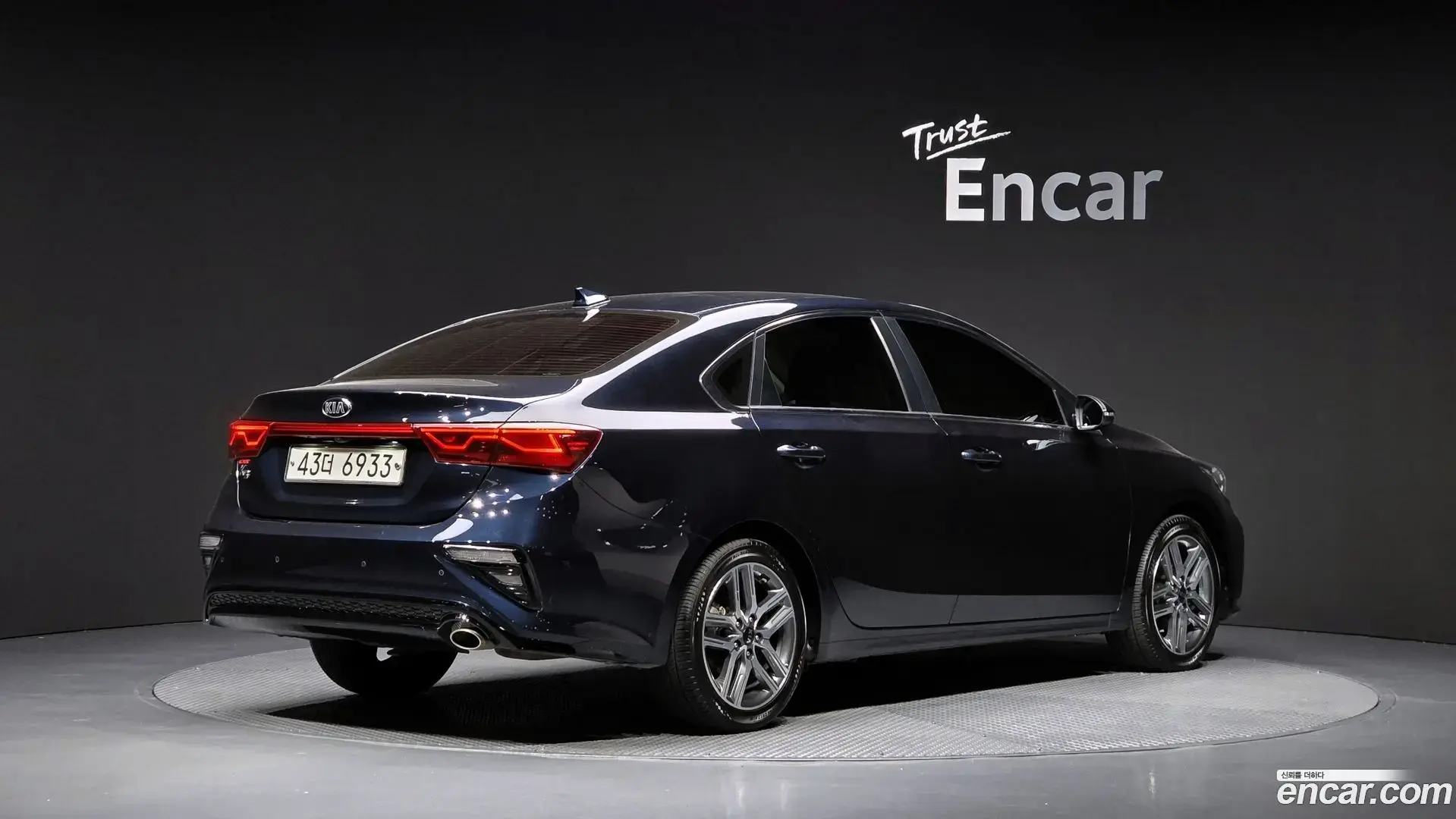 Main__Slider__Photo:K3 Kia 2018.9-1