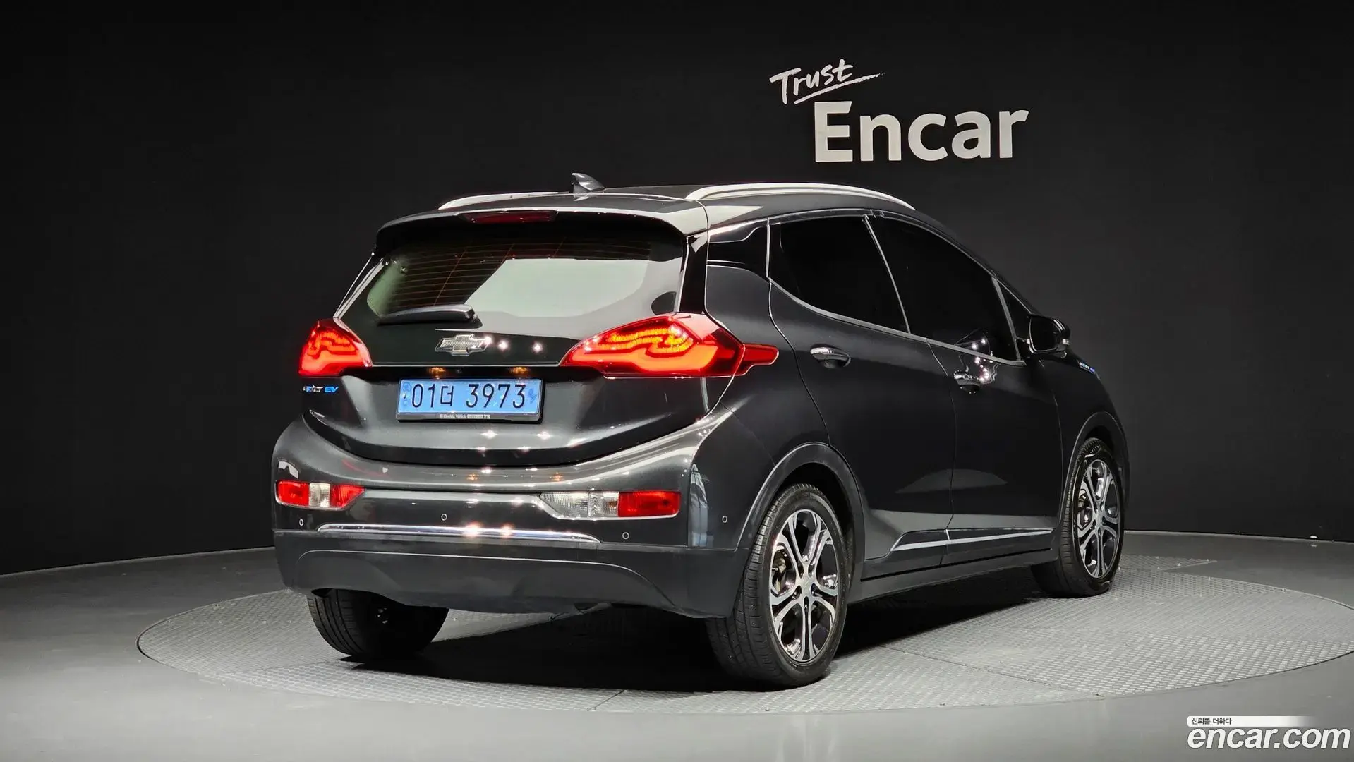 Main__Slider__Photo:Bolt EV Chevrolet 2019.11-1