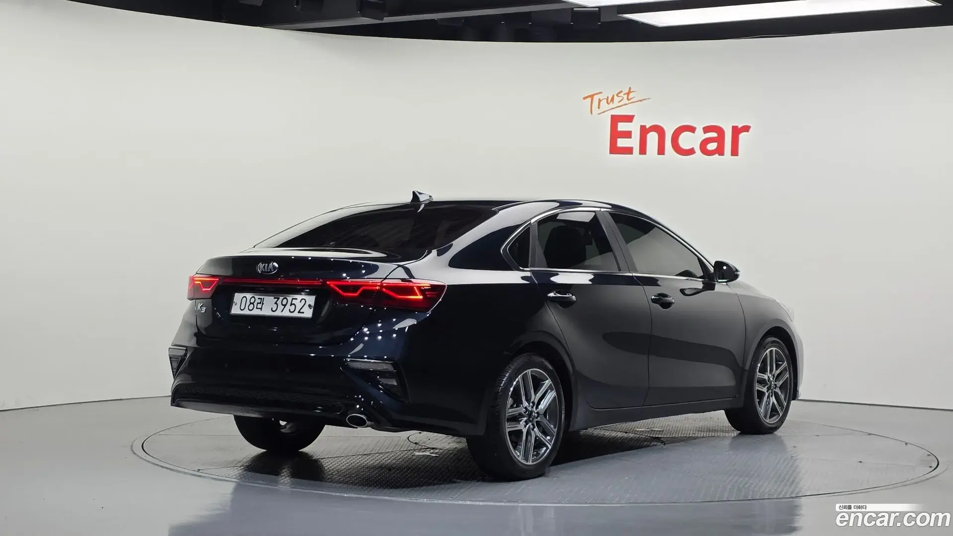 Main__Slider__Photo:K3 Kia 2018.10-1