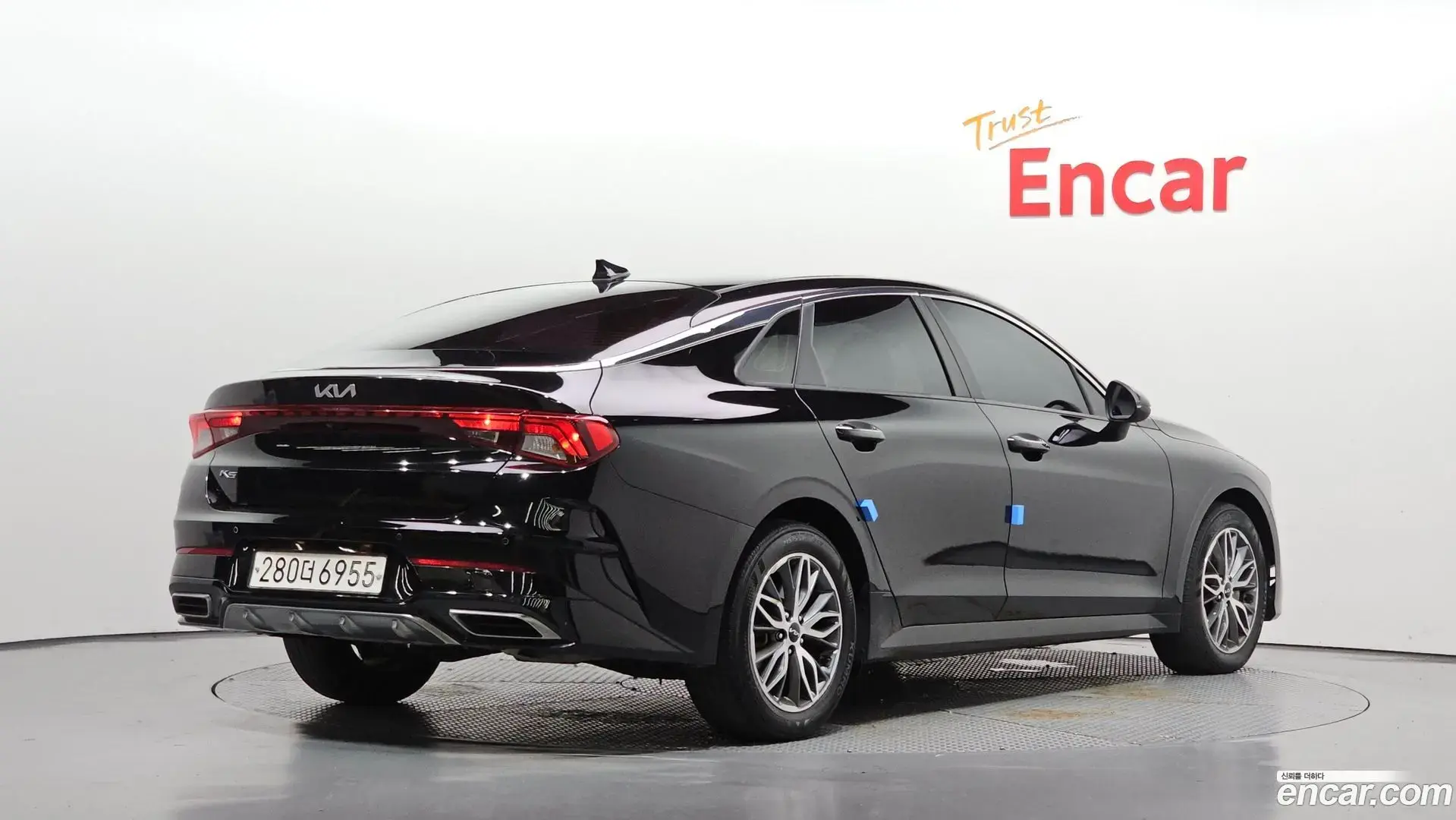 Main__Slider__Photo:K5 Kia 2021.7-1