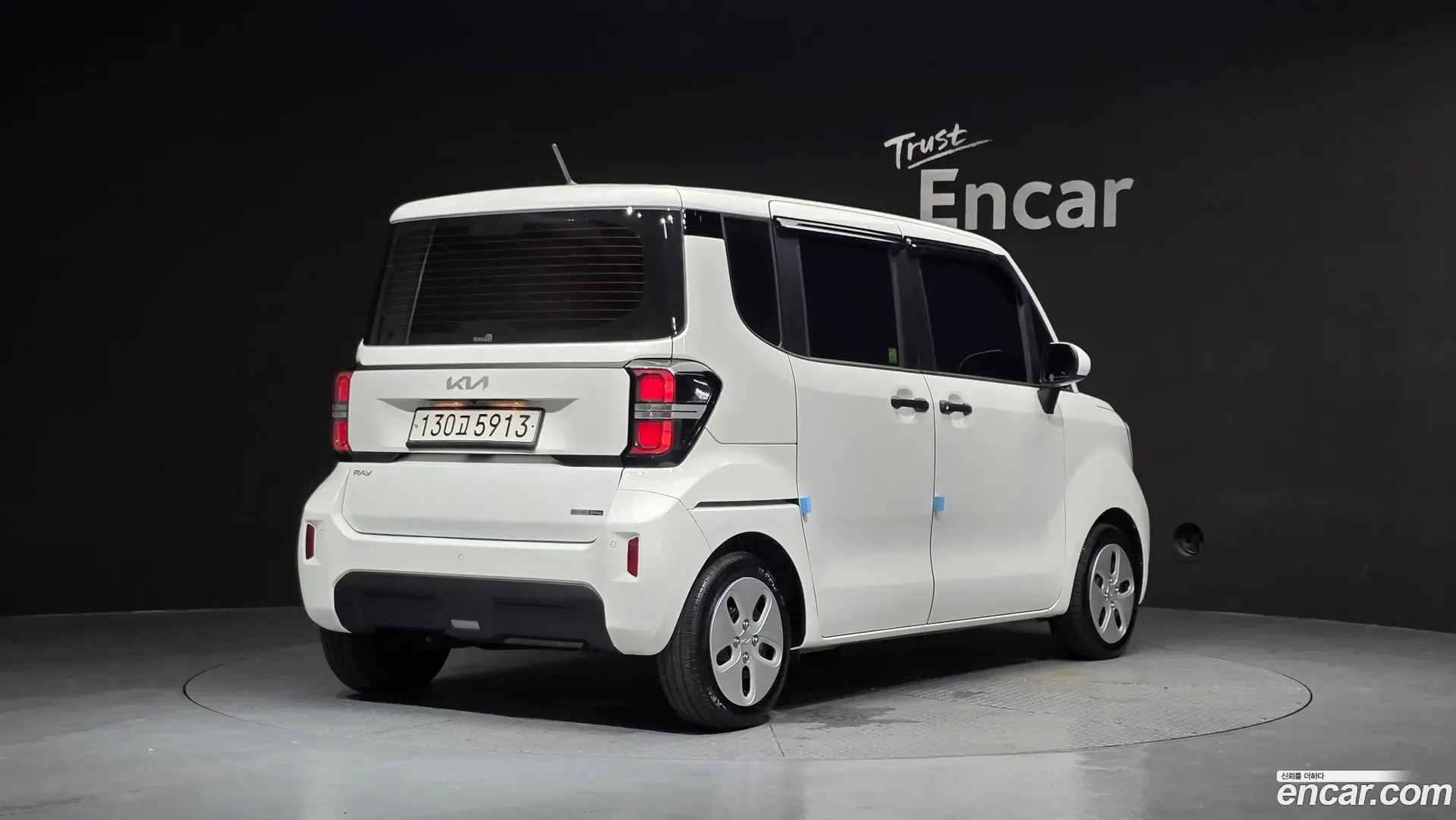Main__Slider__Photo:RAY Kia 2024.6-1